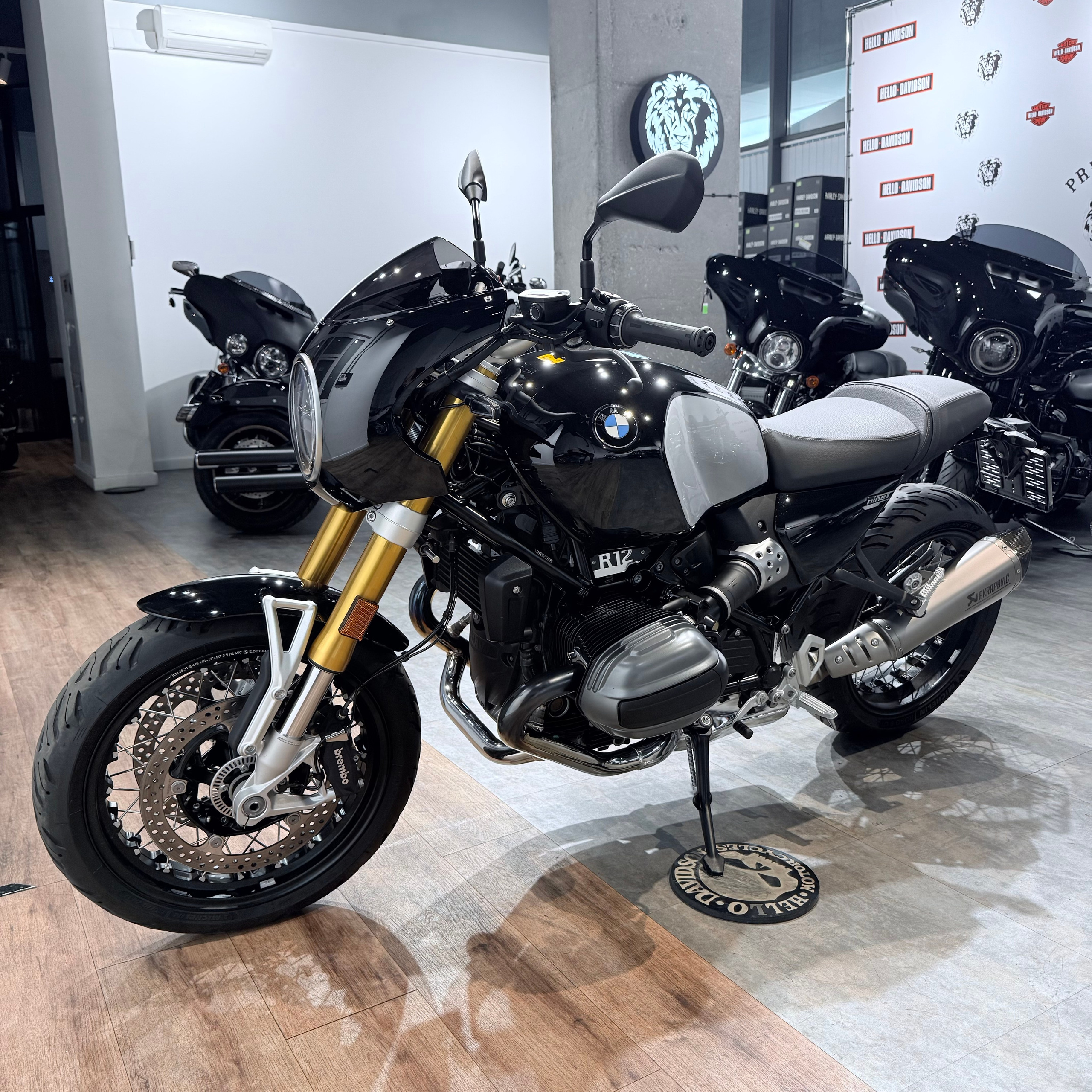 2025 BMW R12 R Nine T Blасk Stоrm. Hello Davidson, Москва. Только хорошие мотоциклы…