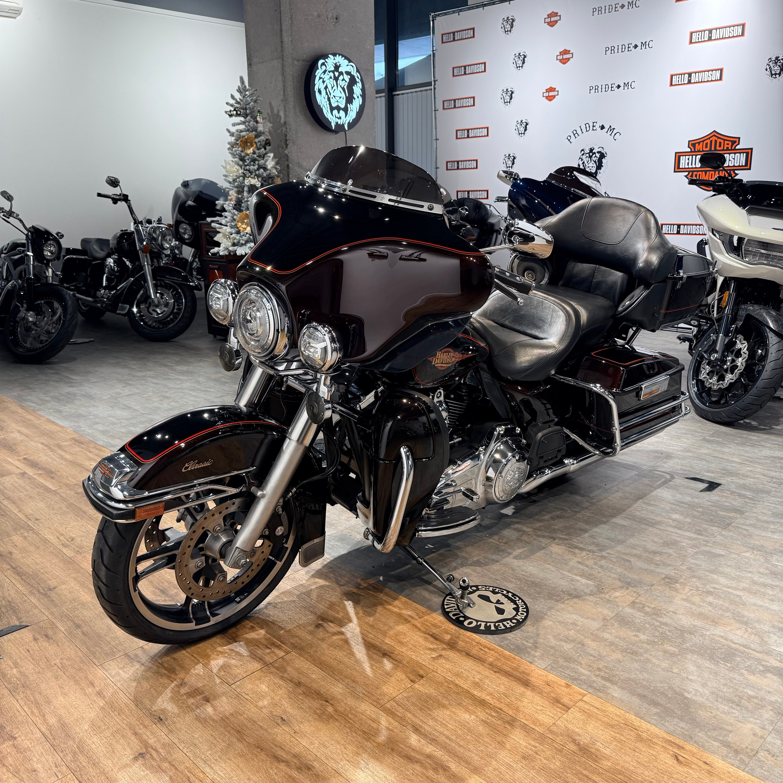 2010 Electra Glide Screaming Eagle (VIN *5HD*0389). Hello Davidson, Москва. Только хорошие мотоциклы…