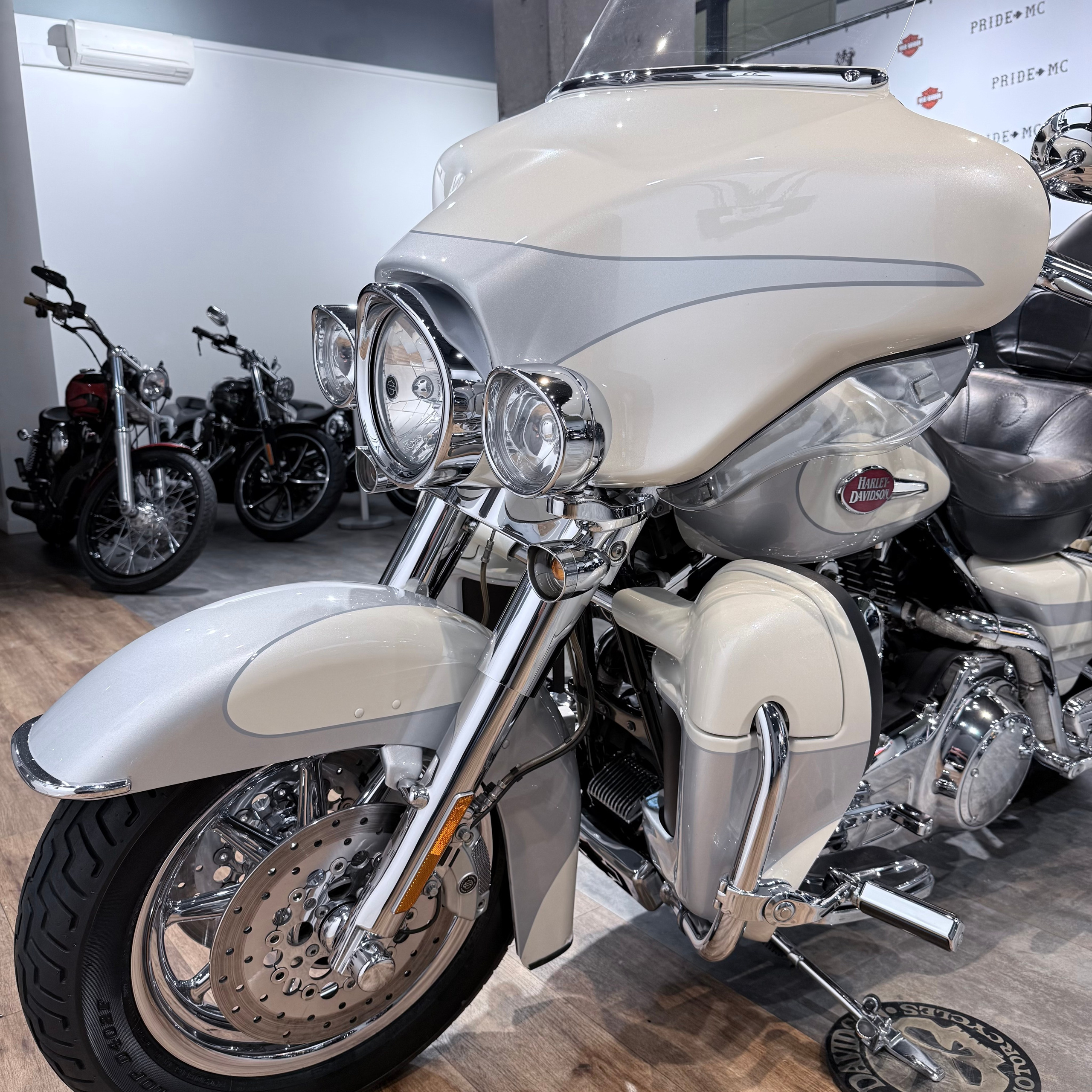 Harley-Davidson CVO Limited, 2008, 55 072 км. Hello Davidson, Москва. Только хорошие мотоциклы…