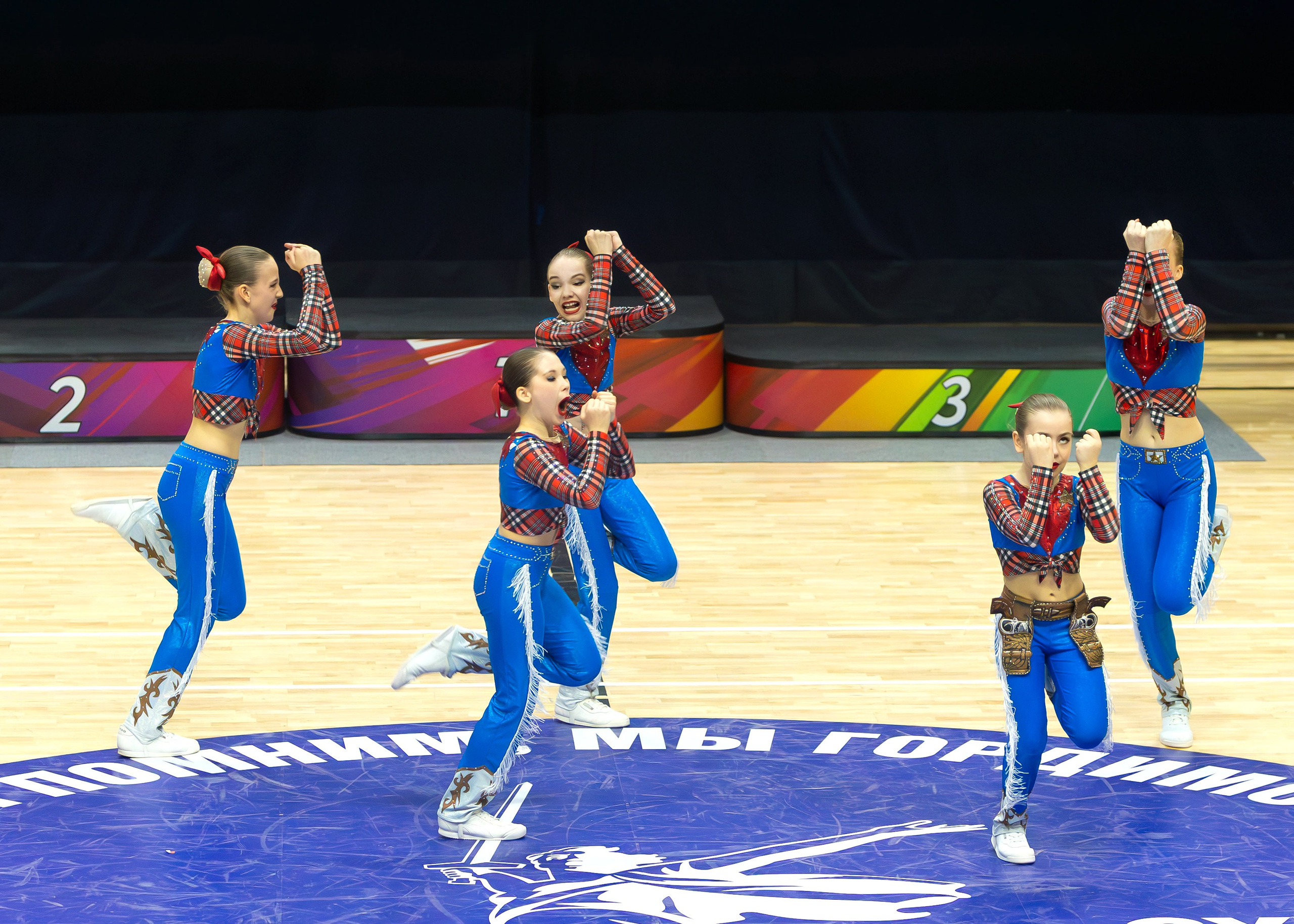 Фестиваль по фитнес-аэробике «Облачко» дисциплина «Аэробика». Выпускные альбомы и школьный фотограф в Подольске, Троицке, Щербинке, Москве и Московской области