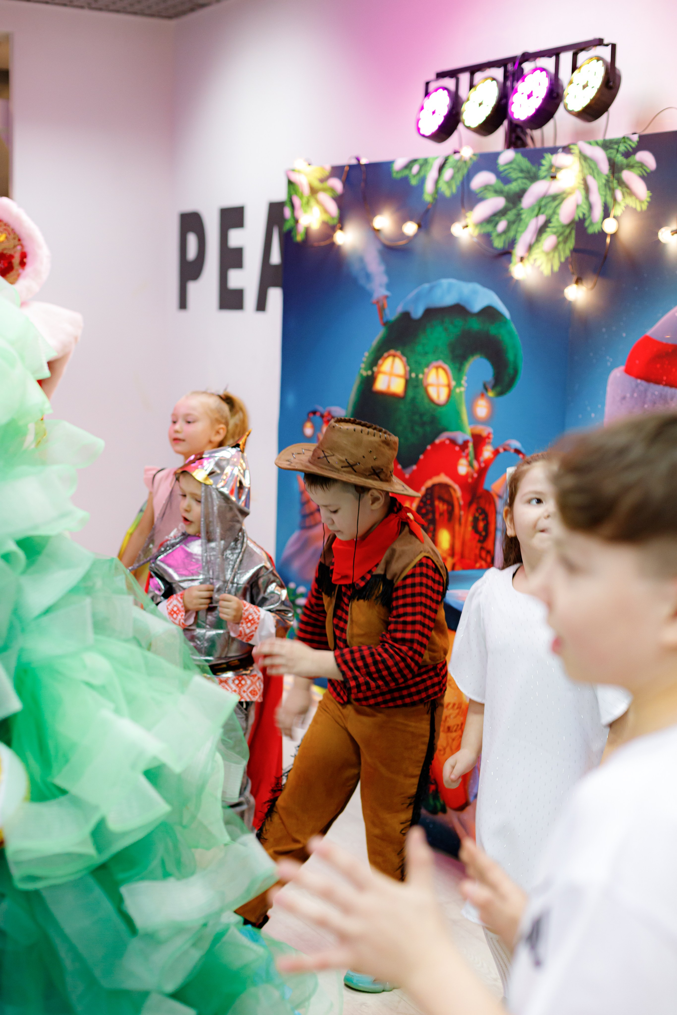 HAPPY NEW YEAR PART/5. Photokarish