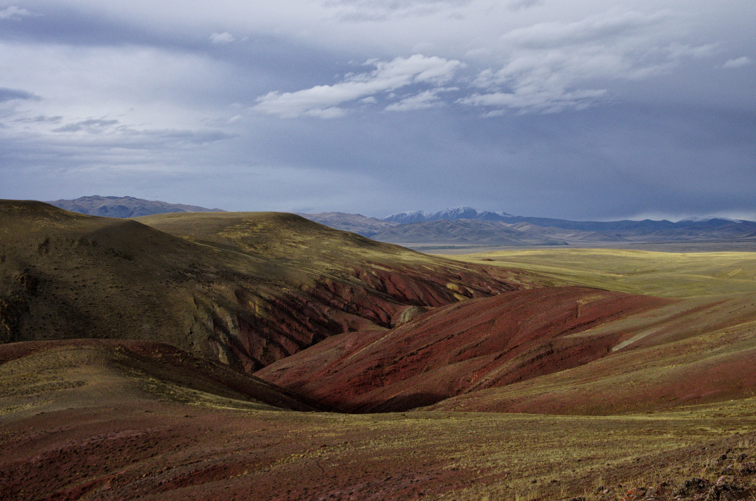 Это не фотошоп. Я видел это в горах Алтая. Семоха Валерий. Фотограф