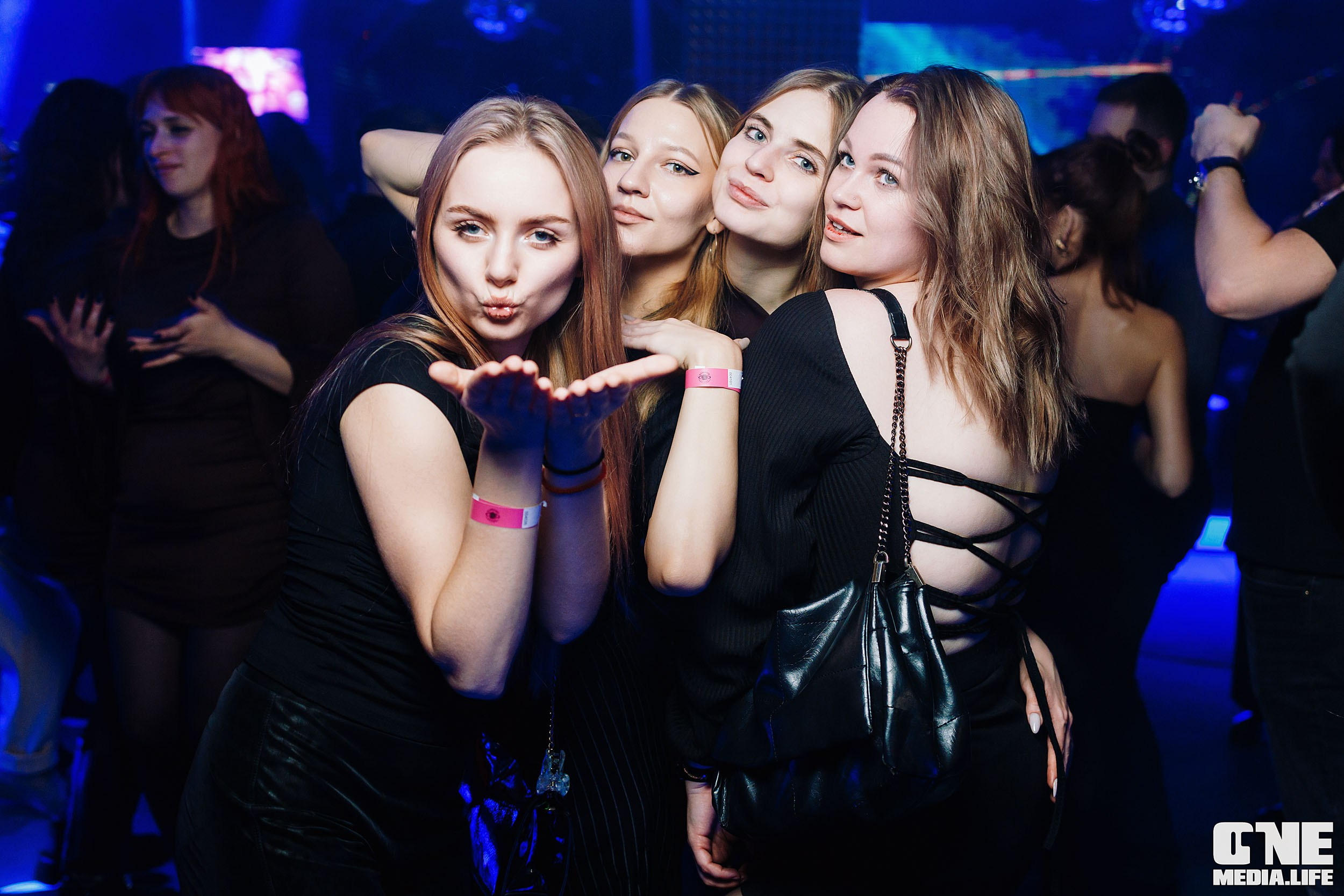 Фоторепортаж из РК Планета. One Media Life: фоторепортажи, фотоотчеты с мероприятий и заведений