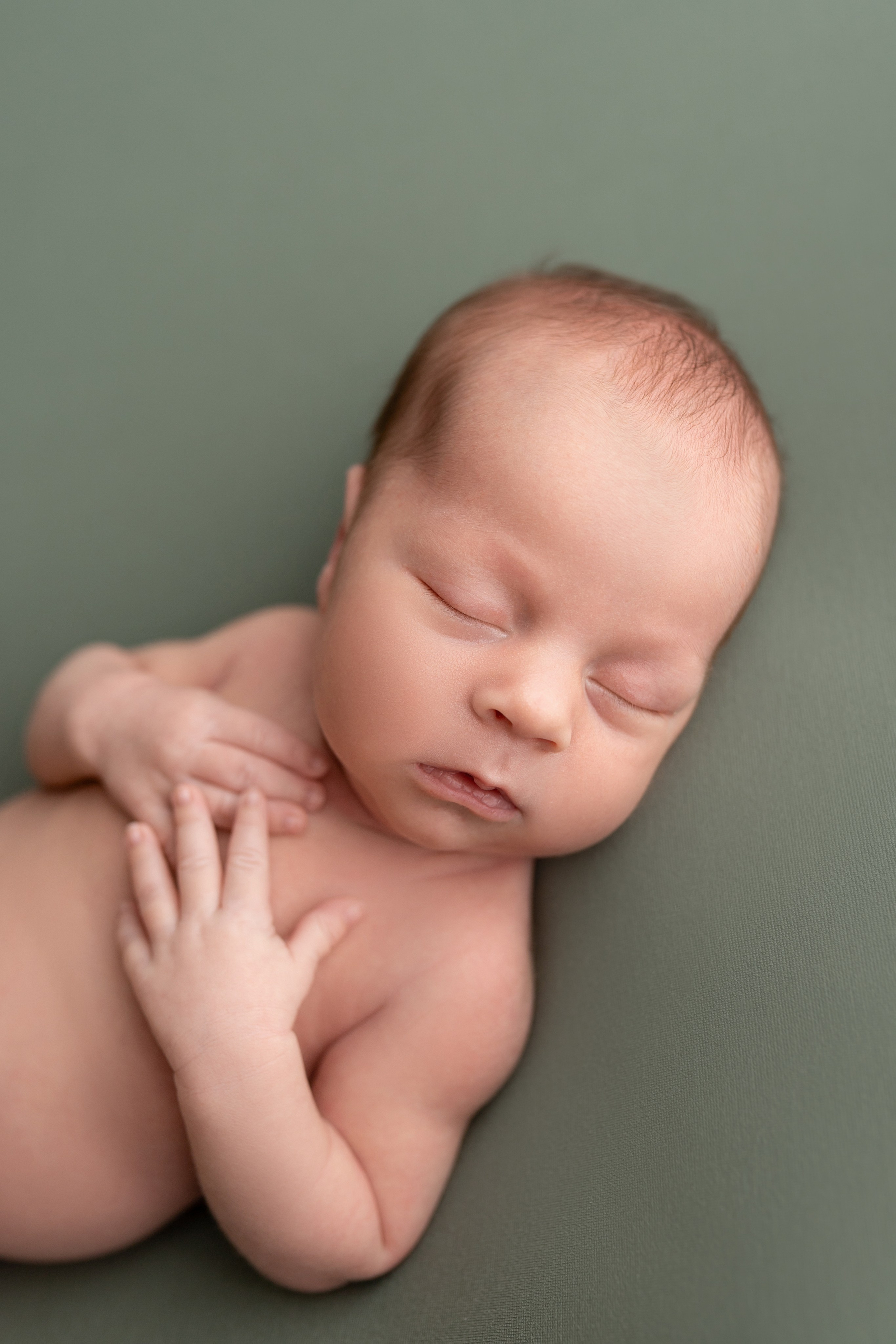 Классический ньюборн newborn. Фотограф новорожденных в г. Барнаул Ренпенинг Катерина