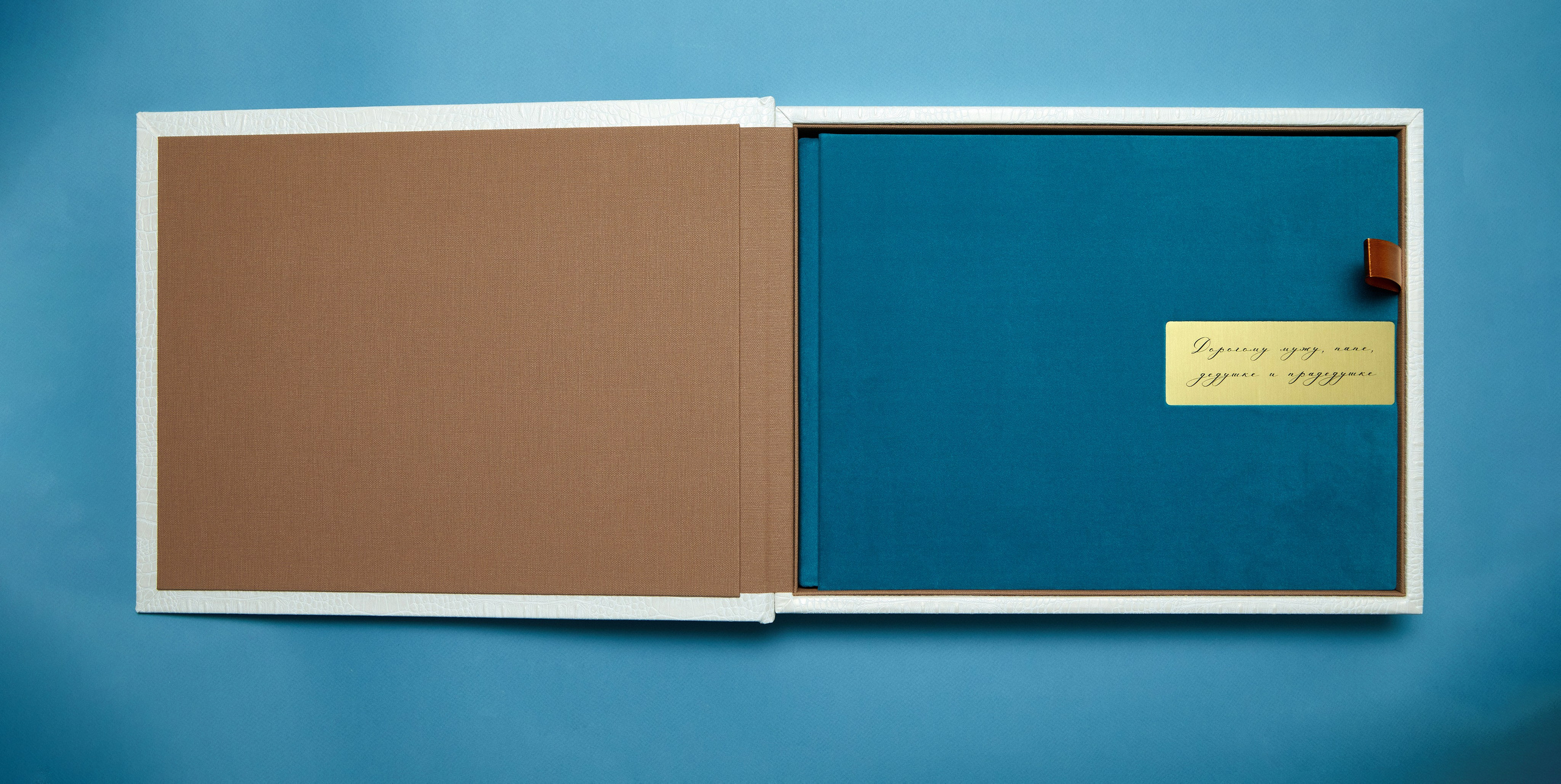 Фотокниги. Репортажный фотограф в Москве Константин Дерягин