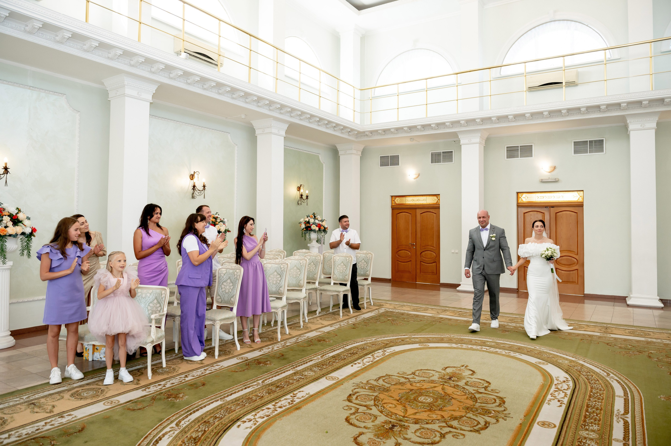 Летняя свадьба В Санкт-Петербурге и красивой выездной регистрацией Даши и Саши. Воздушная свадебная фотосессия в Петербурге. Портретный, семейный и свадебный фотограф в Санкт-Петербурге и в Пушкине Ширяев Денис