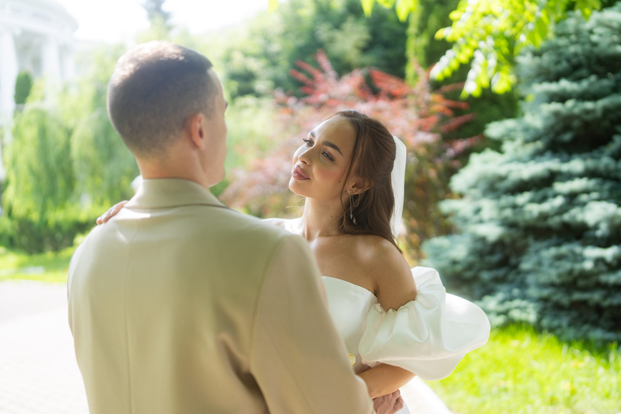 Предсвадебная прогулка Александр и Юлия. Свадебный и индивидуальный фотограф Аля Мамакова