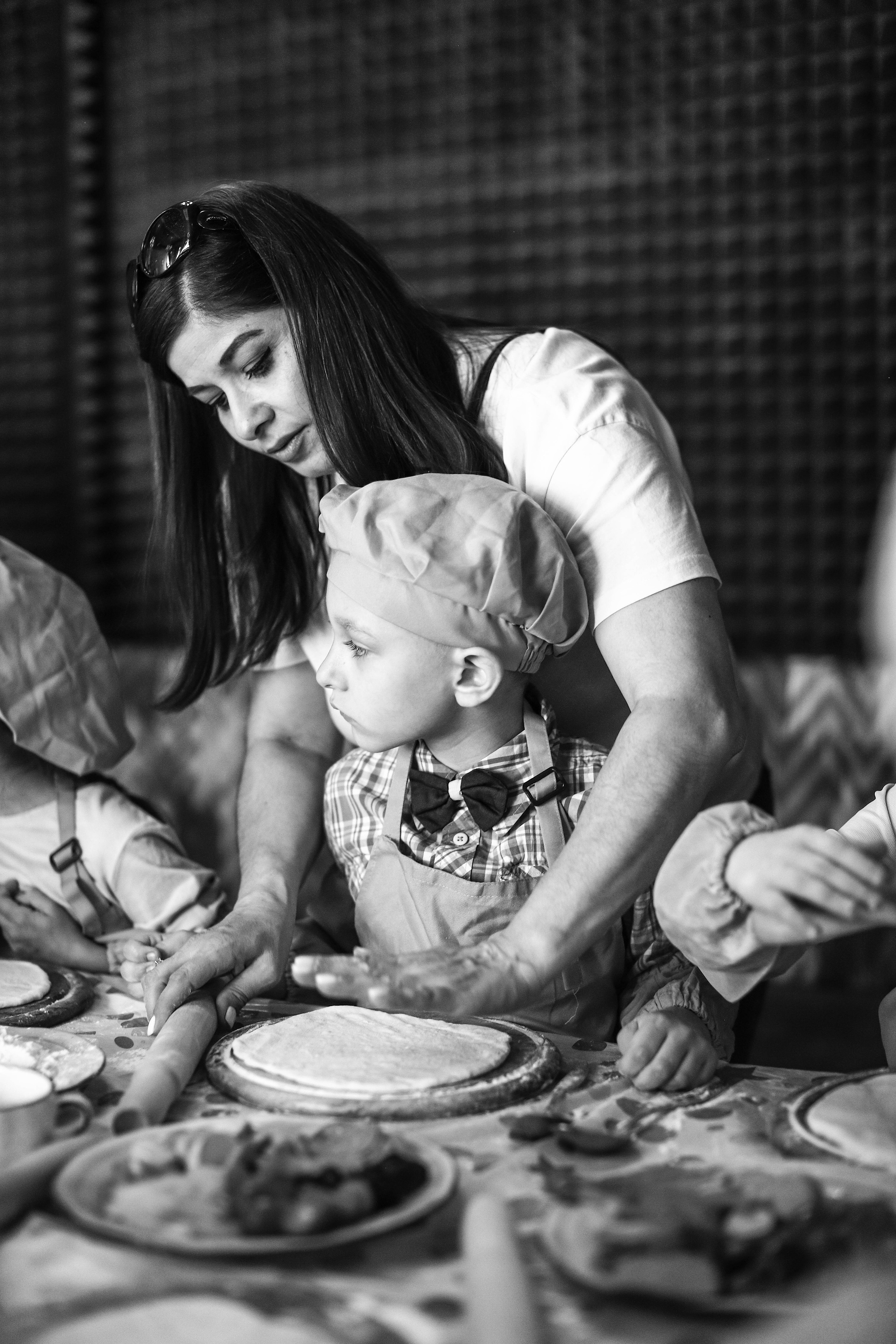 Мастер-класс по приготовлению пиццы. Фотограф — художник в Москве Васильева Юлия