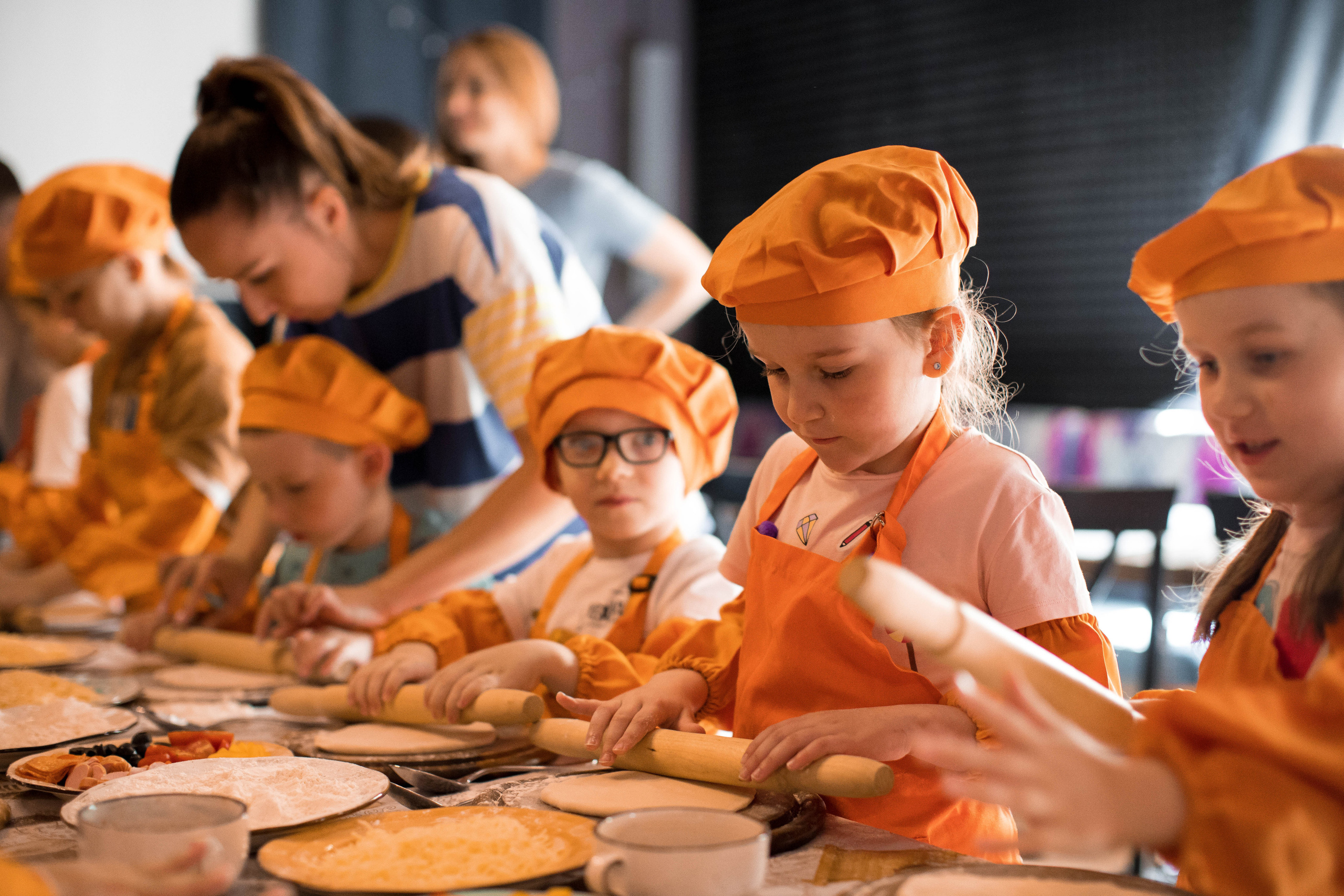 Мастер-класс по приготовлению пиццы. Фотограф — художник в Москве Васильева Юлия