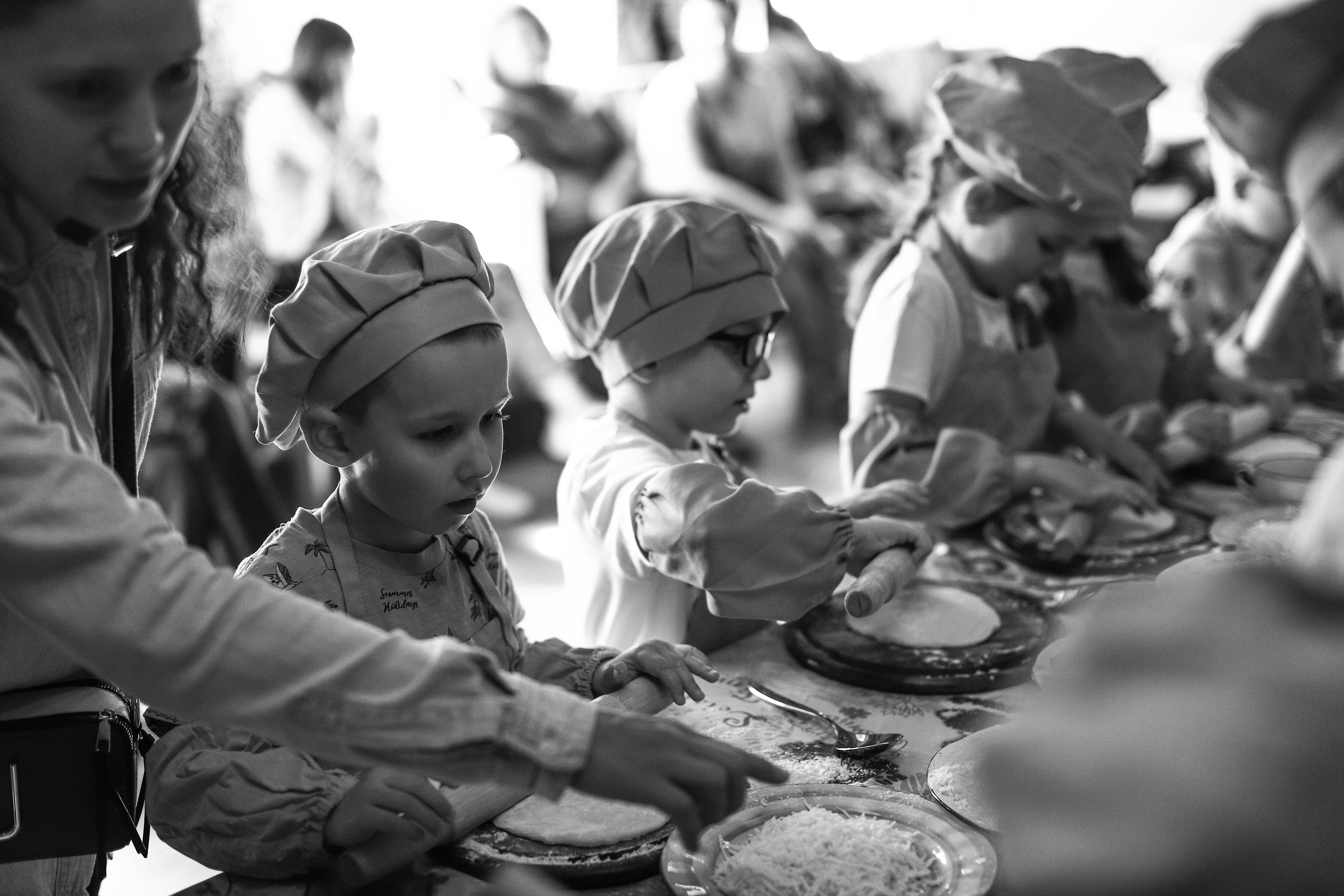 Мастер-класс по приготовлению пиццы. Фотограф — художник в Москве Васильева Юлия