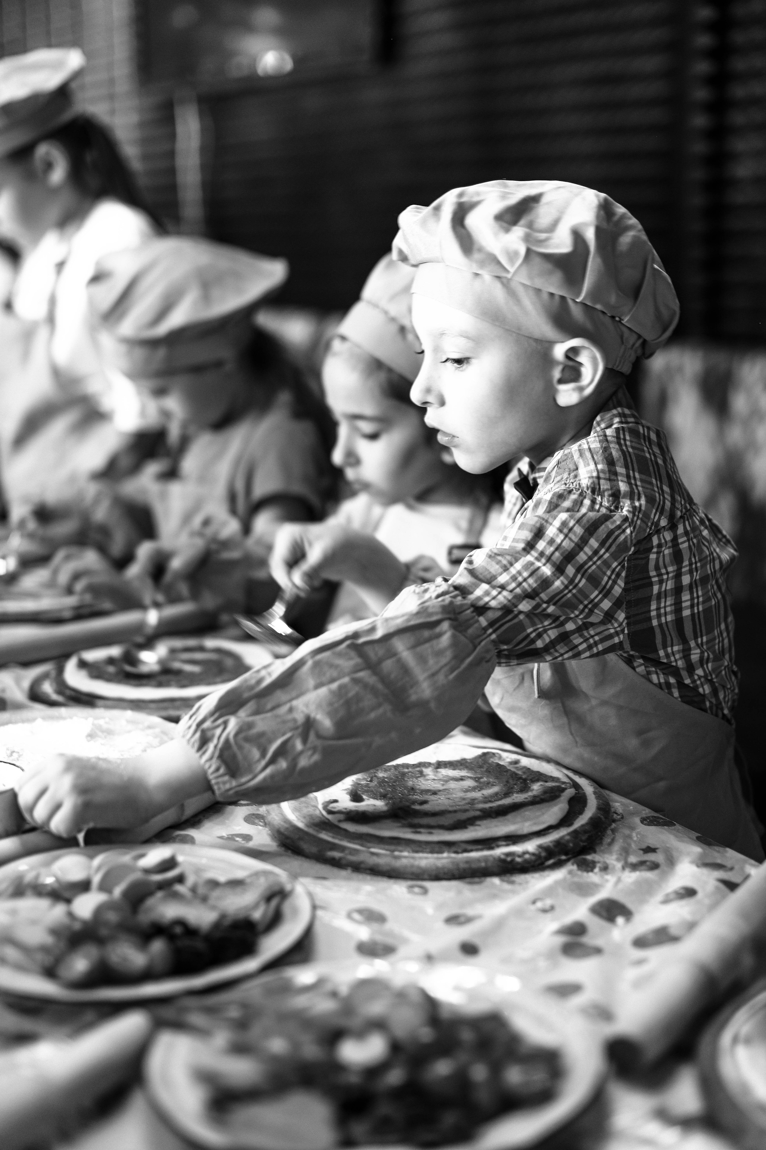 Мастер-класс по приготовлению пиццы. Фотограф — художник в Москве Васильева Юлия