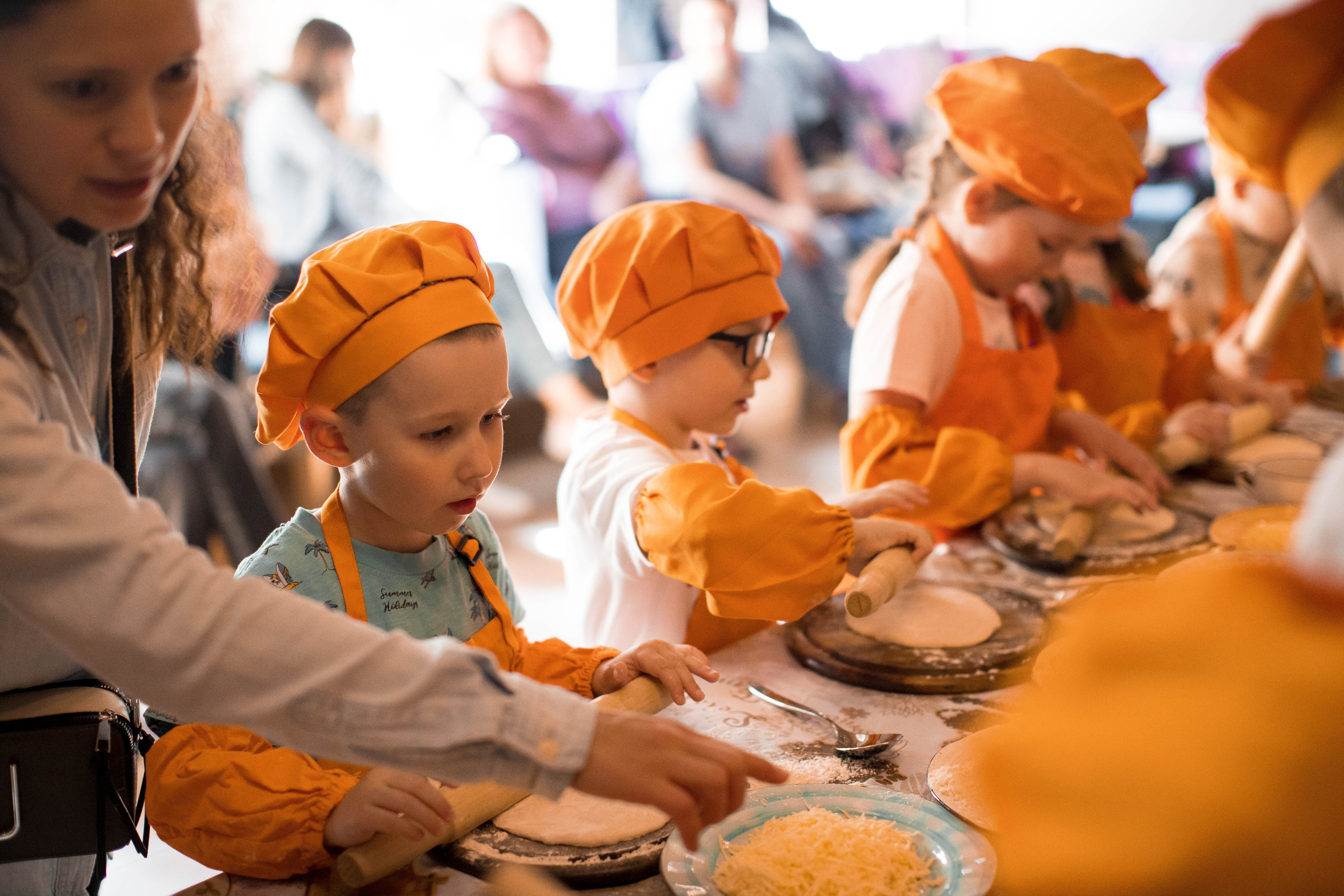 Мастер-класс по приготовлению пиццы. Фотограф — художник в Москве Васильева Юлия