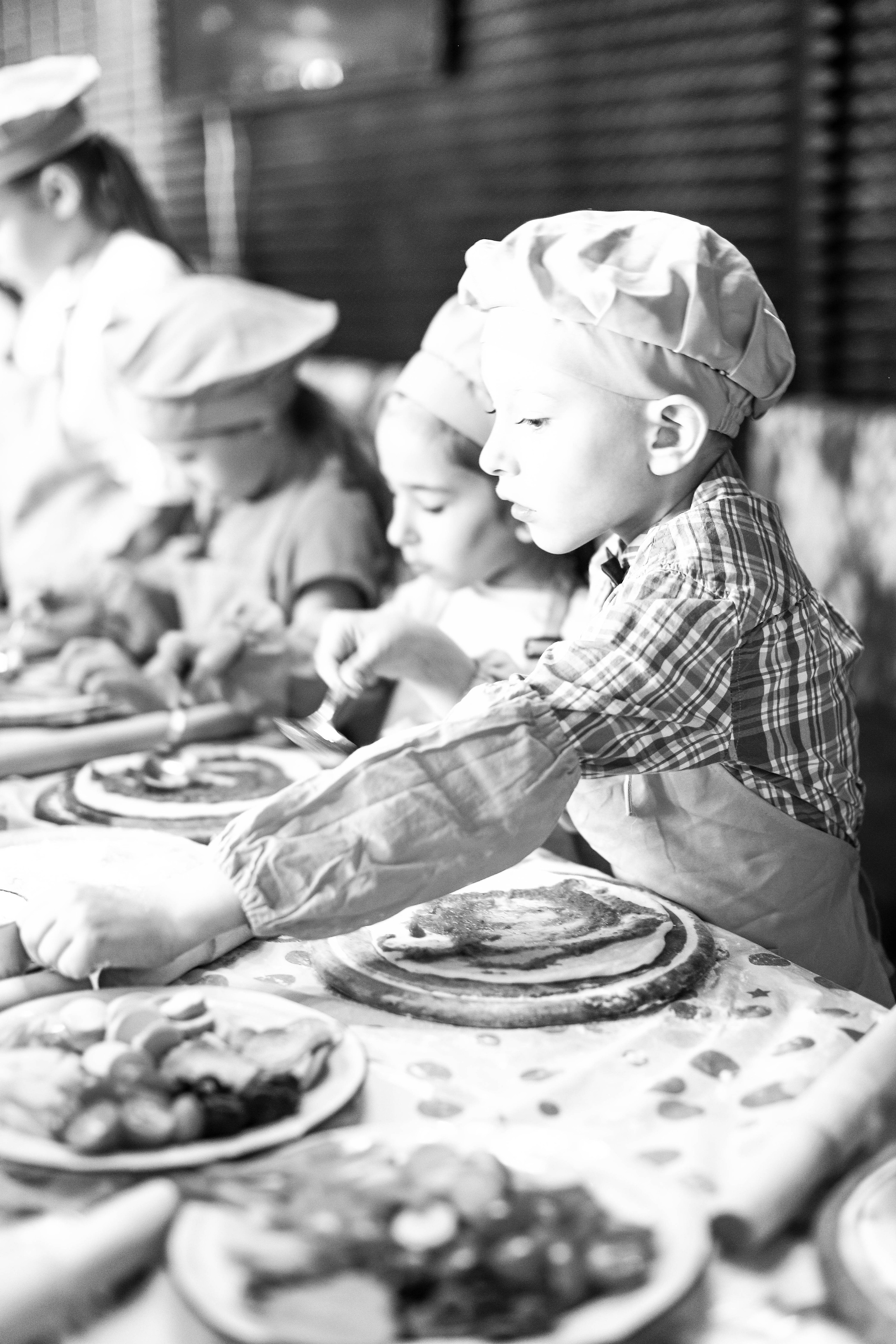 Мастер-класс по приготовлению пиццы. Фотограф — художник в Москве Васильева Юлия