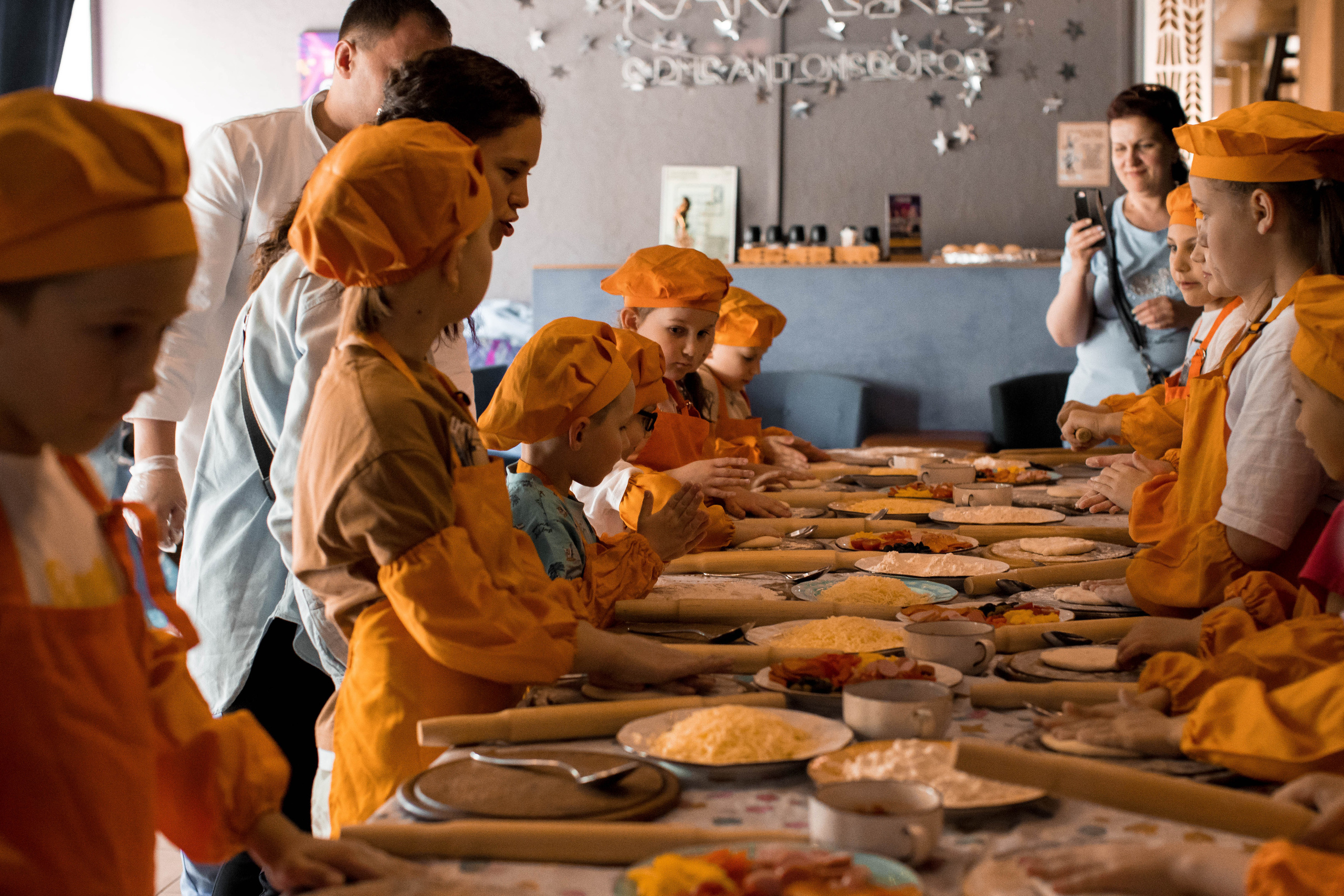 Мастер-класс по приготовлению пиццы. Фотограф — художник в Москве Васильева Юлия