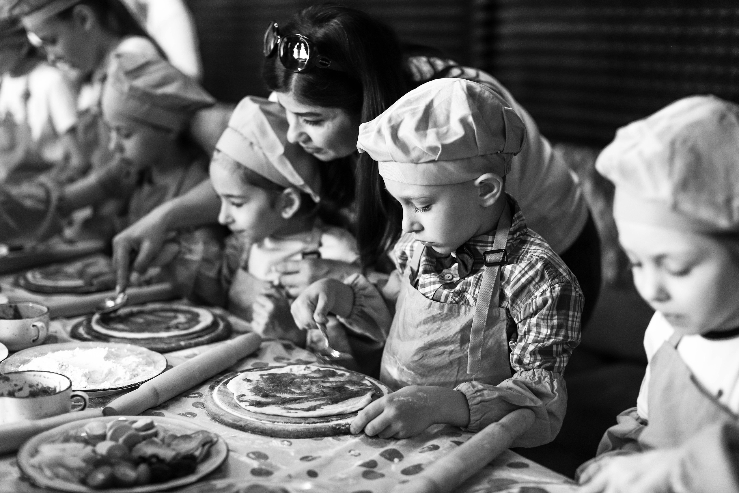 Мастер-класс по приготовлению пиццы. Фотограф — художник в Москве Васильева Юлия