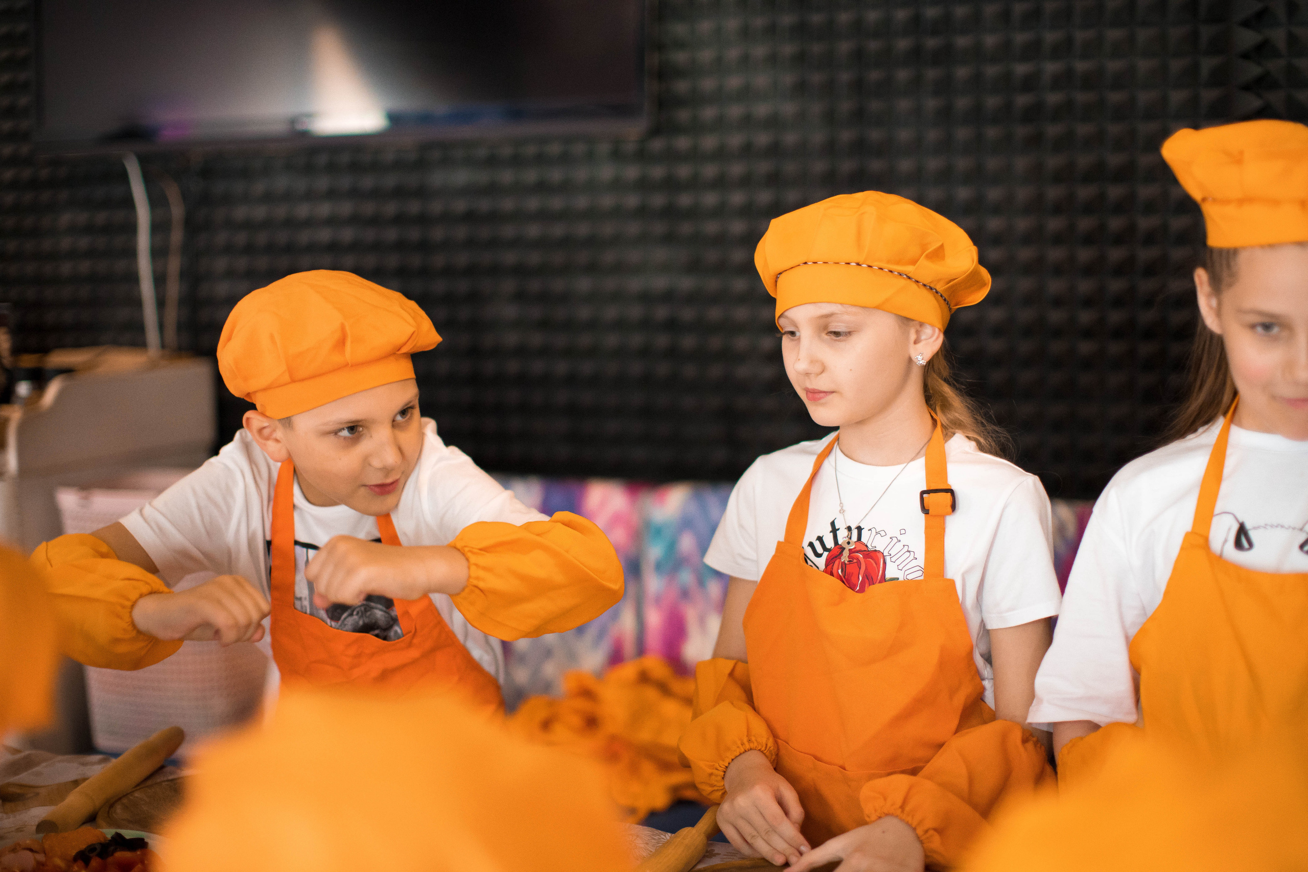 Мастер-класс по приготовлению пиццы. Фотограф — художник в Москве Васильева Юлия