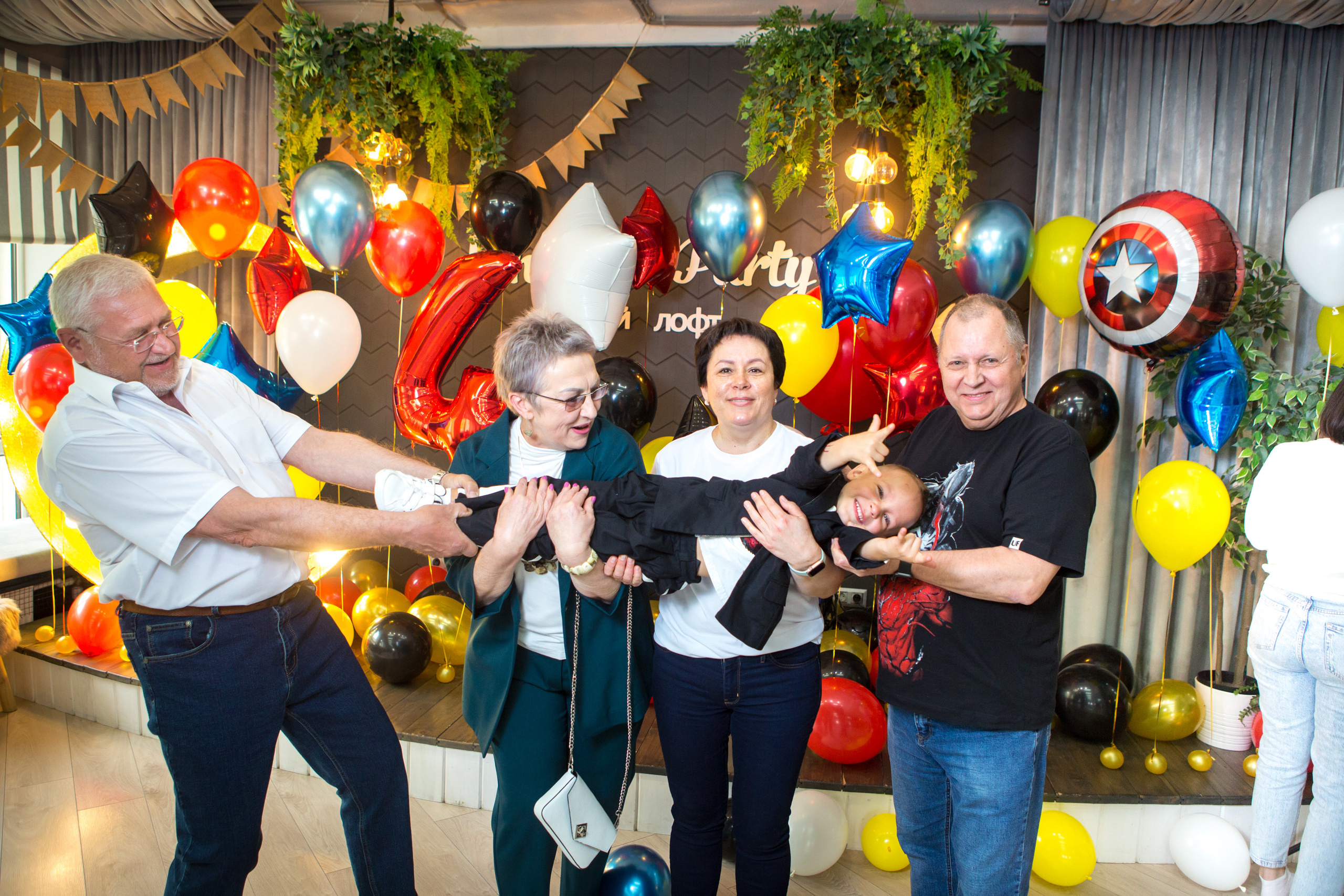 День Рождения Егора. Фотограф в Оренбурге. Профессиональный фотограф