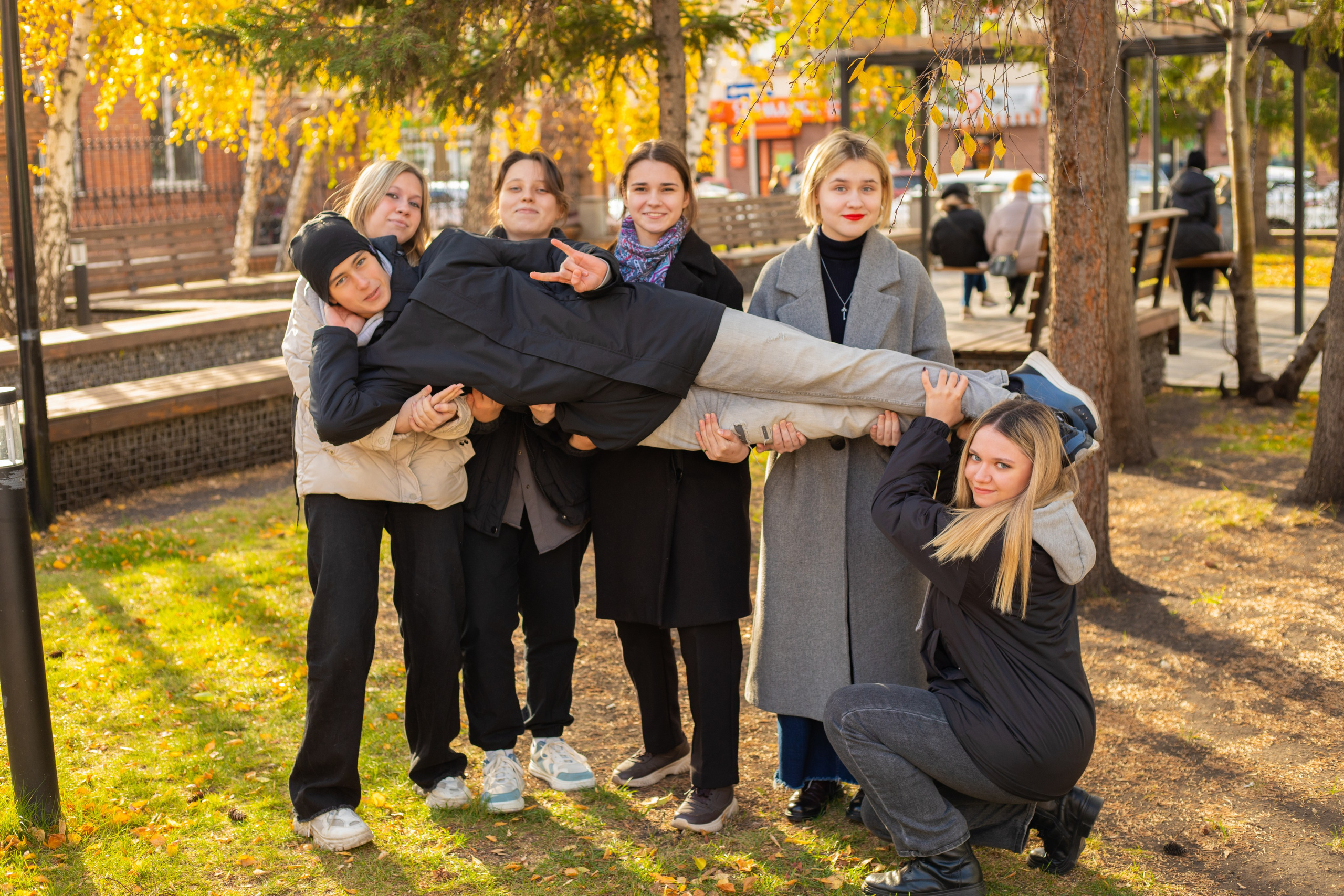 Выпускные альбомы в Красноярске. Студия Колибри