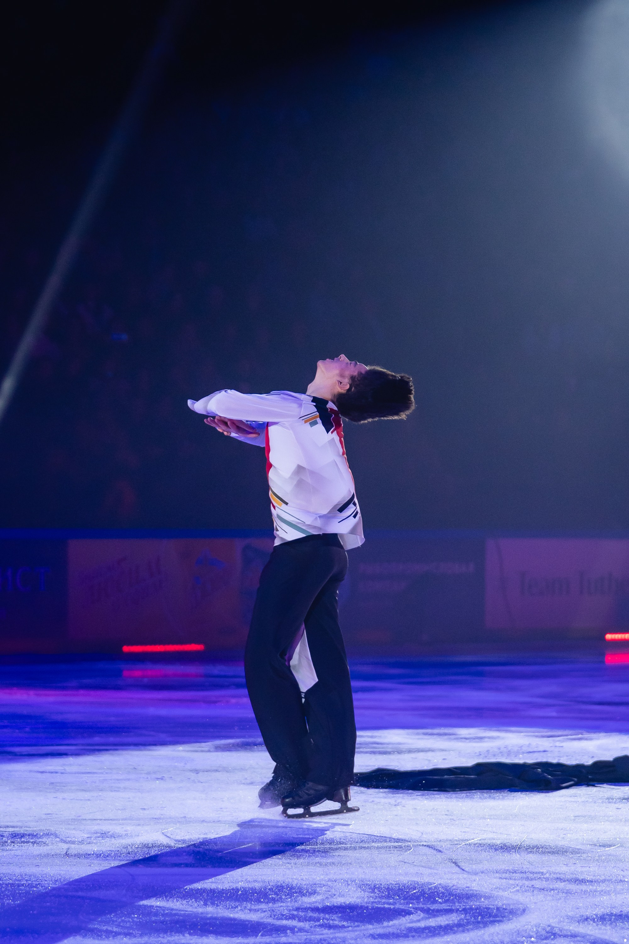 Шоу «Чемпионы на льду» в Новосибирске. Воробьева Ксения — Спортивный и танцевальный фотограф Новосибирск