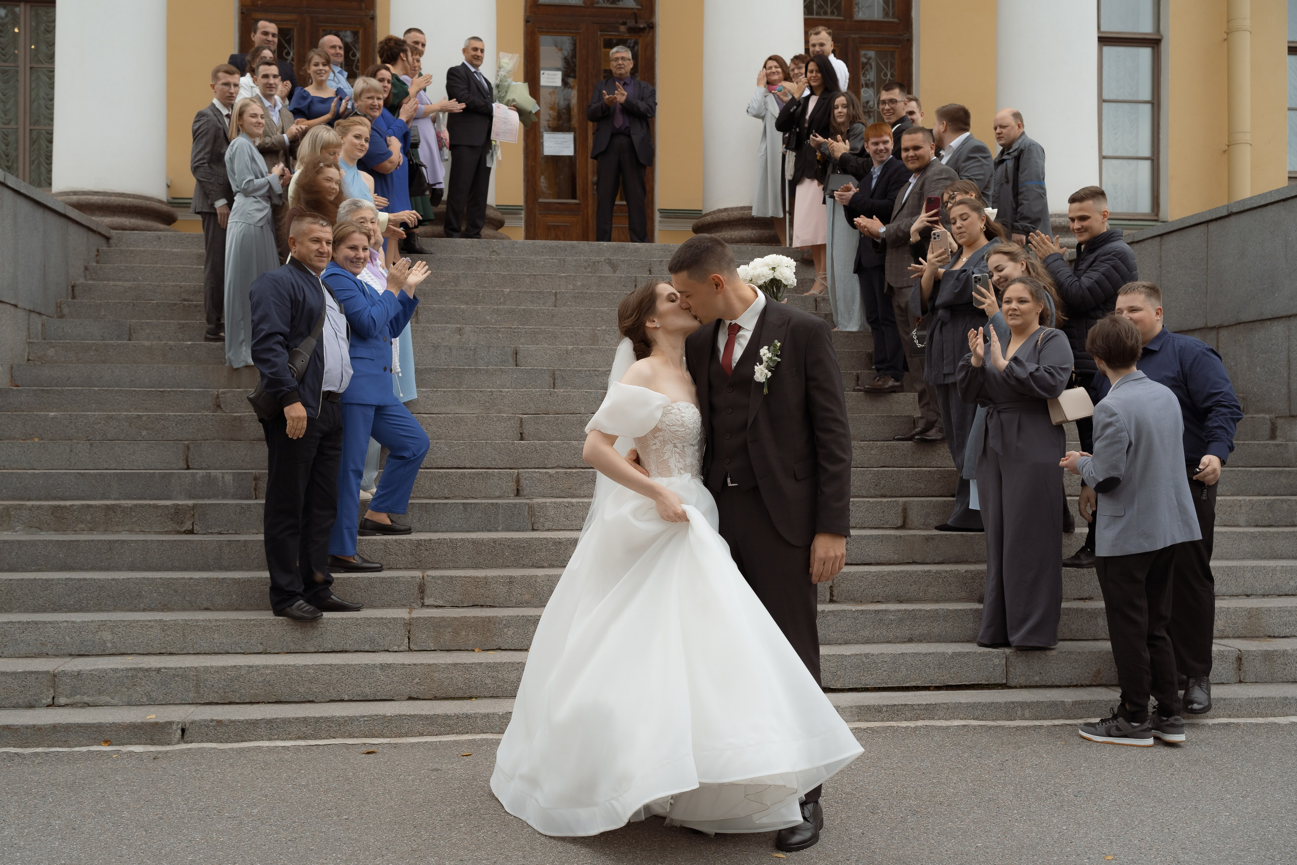 Свадьба Ирины и Дениса — Дом архитектора, Исаакий, Инженерный замок и банкет. Свадебный фотограф Дмитрий Родионов — Санкт-Петербург и Ленинградская область