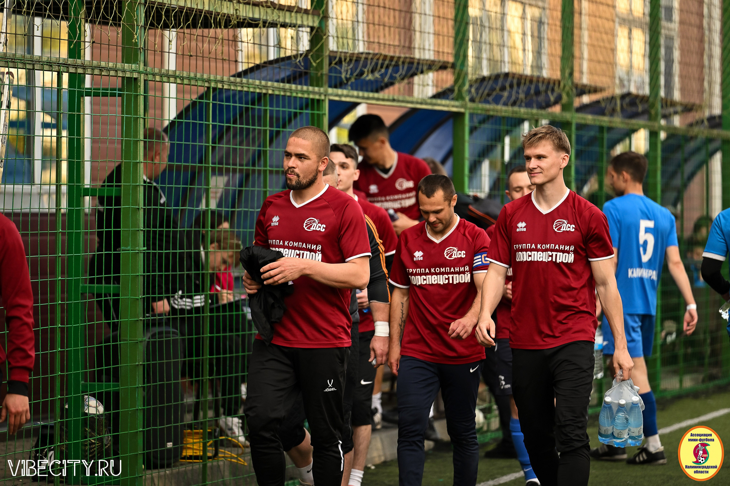 ИГРЫ МИНИ-ФУТБОЛЬНОЙ ЛИГИ. VIBECITY.RU Вайб Сити Ру Фоторепортажи Фотоотчеты Калининград