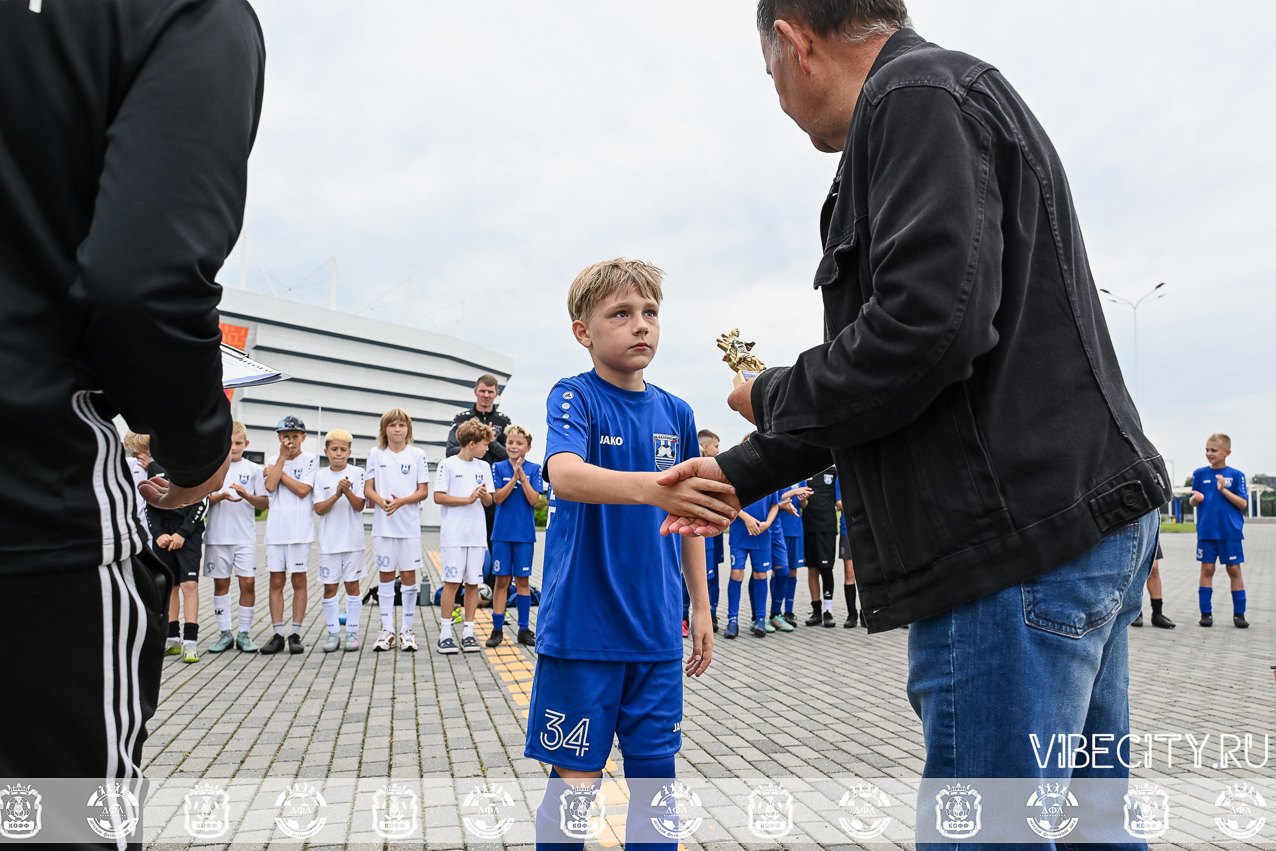 Калининградская Детская Футбольная Лига. VIBECITY.RU Вайб Сити Ру Фоторепортажи Фотоотчеты Калининград