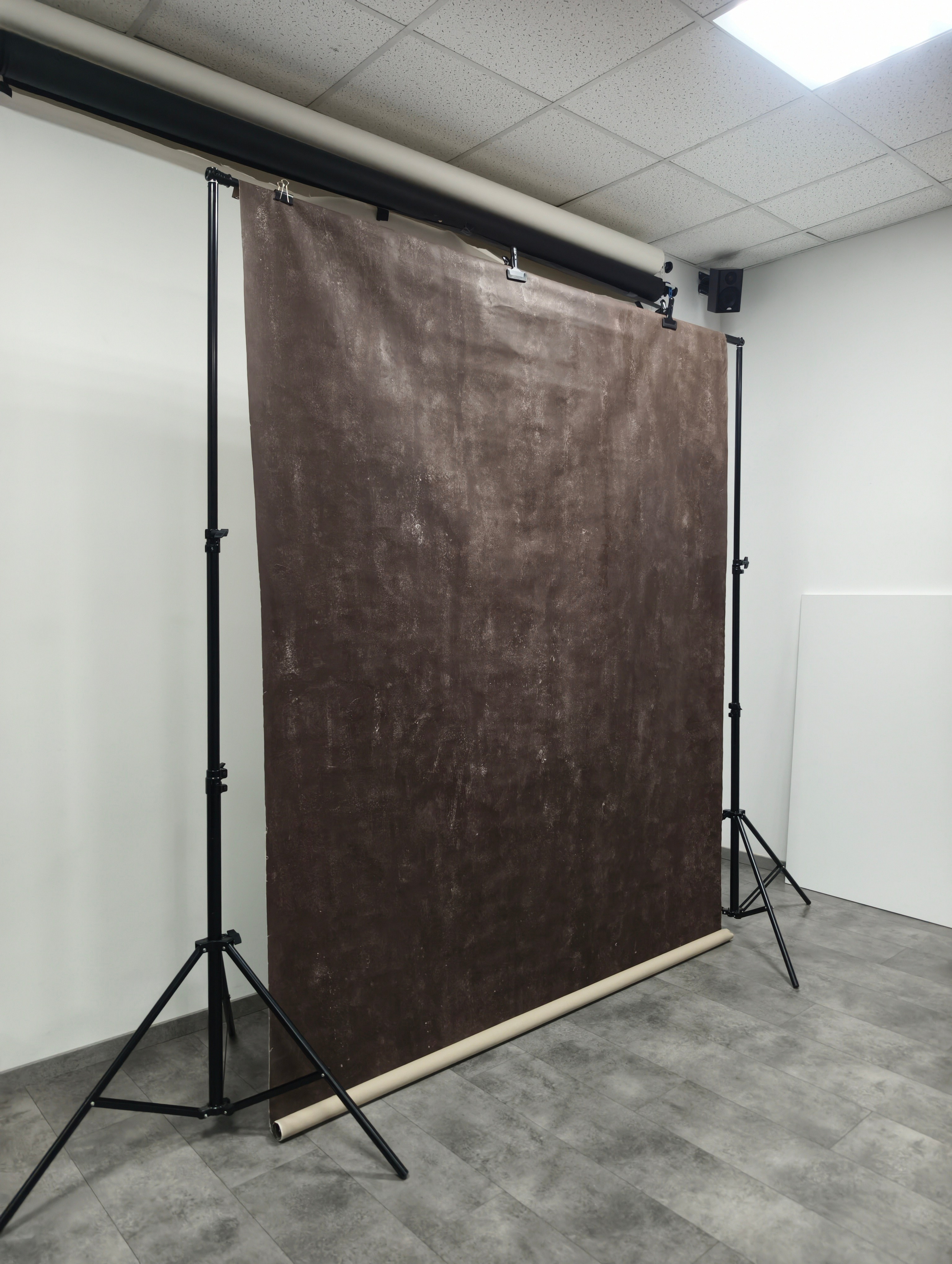 Фотофон коричневый на холсте Gravitybackdrop 200×300 см в аренду СПб