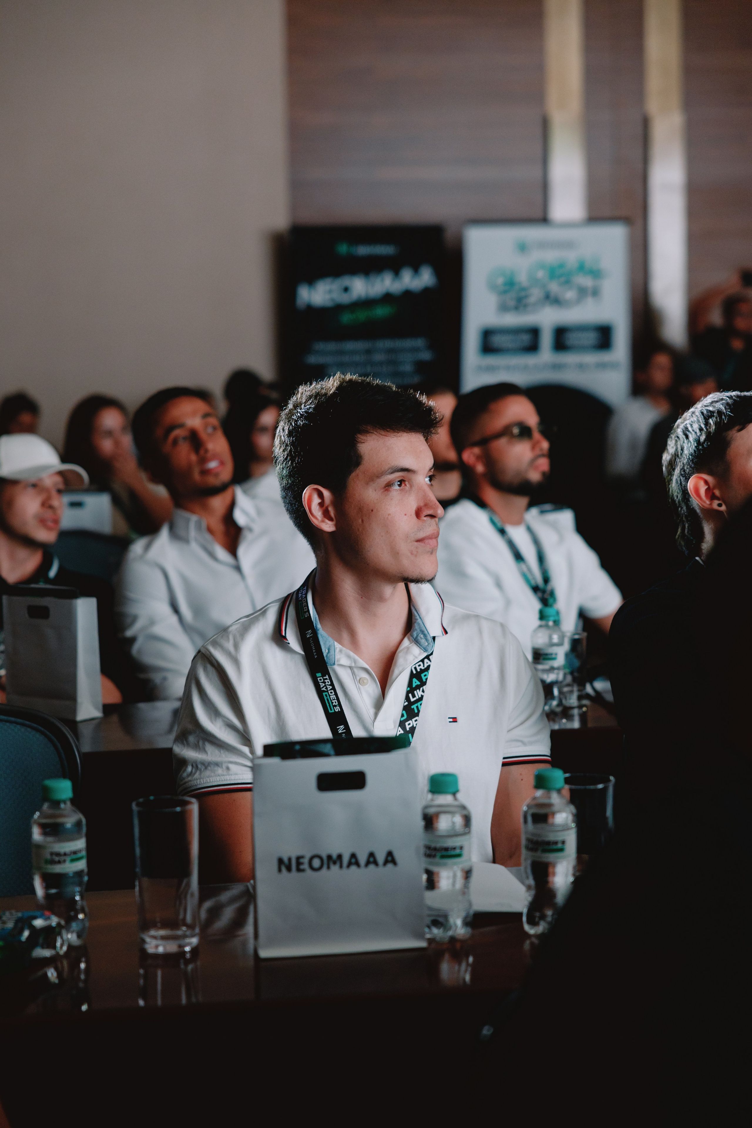 TRADERS DAY By NeomAAA Medellin. NeomAAA Funds Gallery