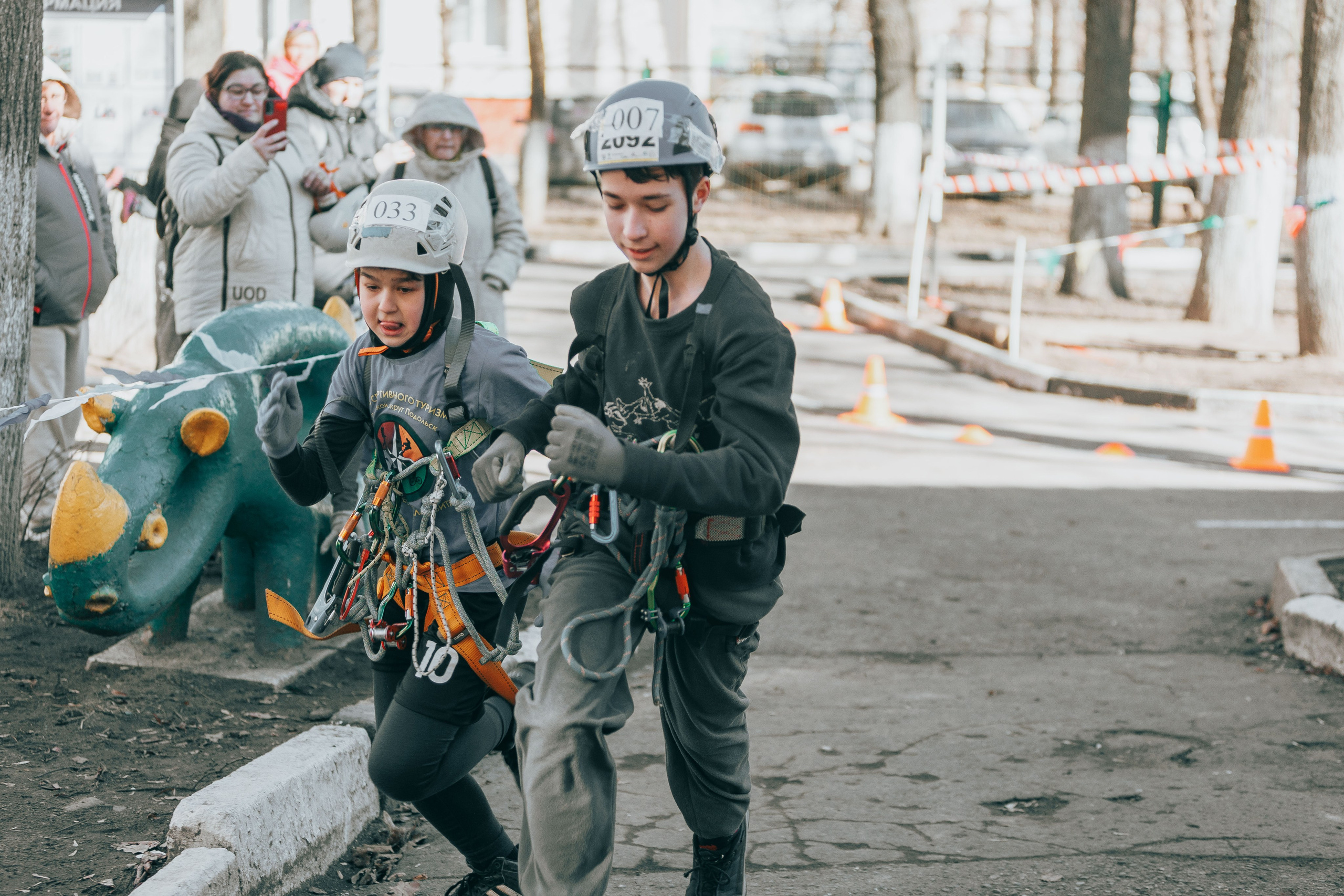 Первенство по спортивному туризму на пешеходных дистанциях. Выпускные альбомы и школьный фотограф в Подольске, Троицке, Щербинке, Москве и Московской области