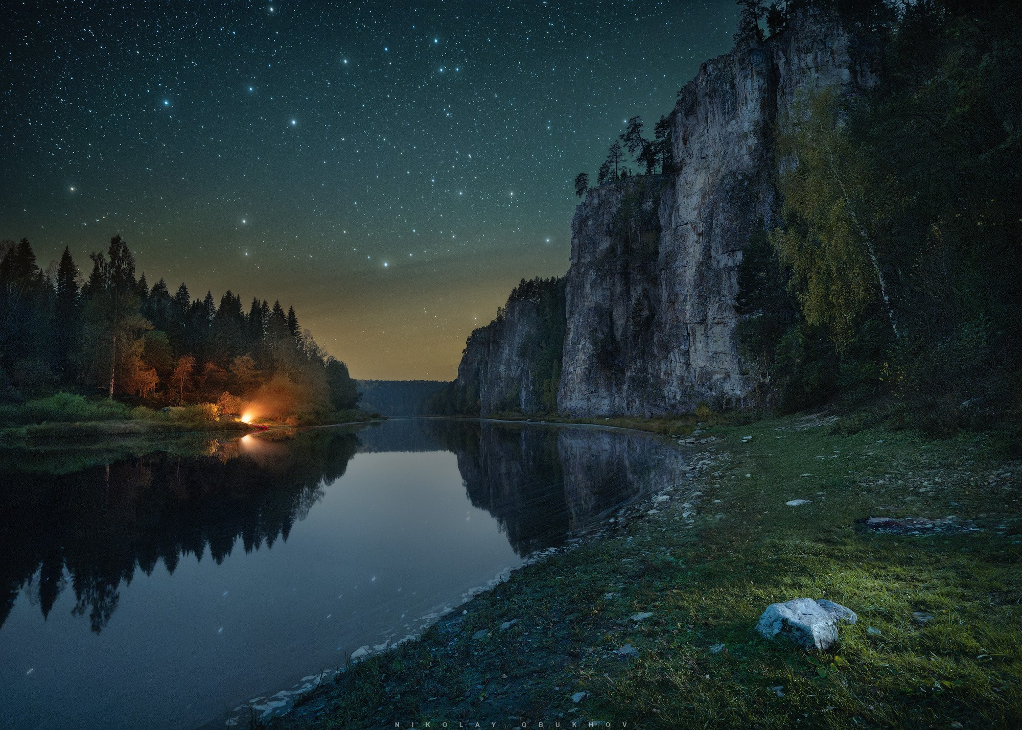 Ночная фотосъемка на реке Чусовой на Камне Олений | Фотограф Николай Обухов