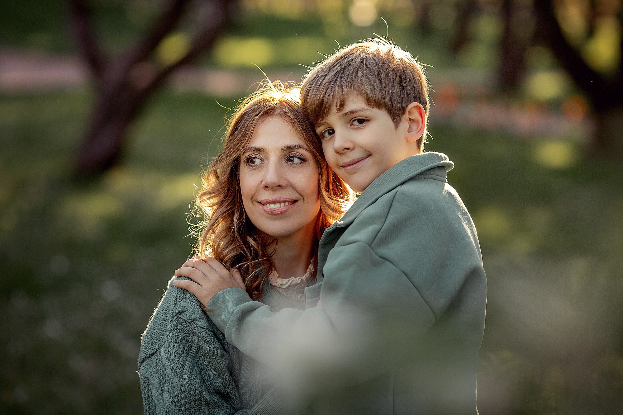 Семейная Фотосессия в цветущем яблоневом саду. Tatyana Nadezhdina Family photographer