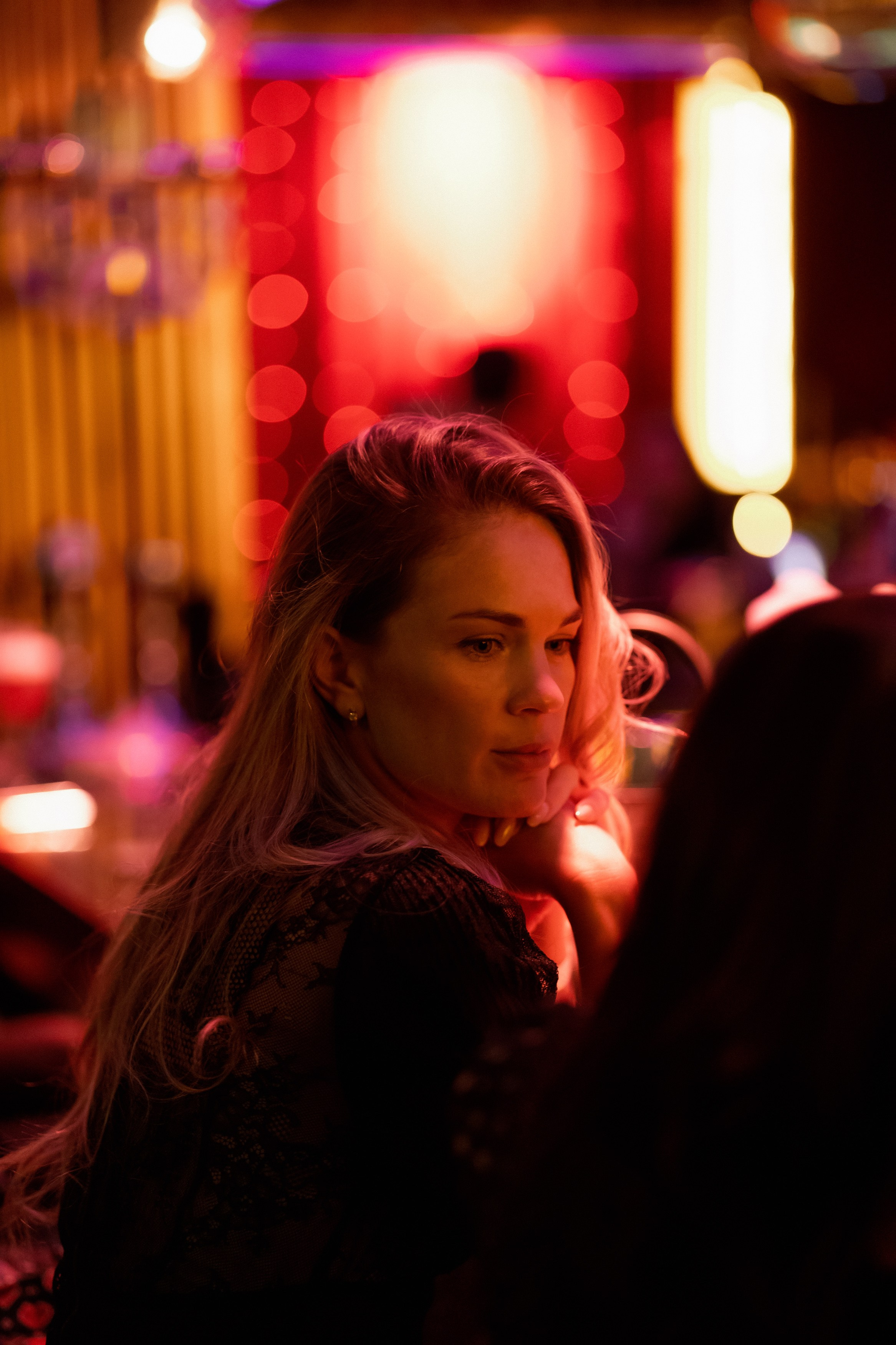 YANA URBAN: сольный концерт в «Анжелика Wineroom». СВОИ. ФОТООТЧЕТЫ-СОБЫТИЯ-МЕСТА