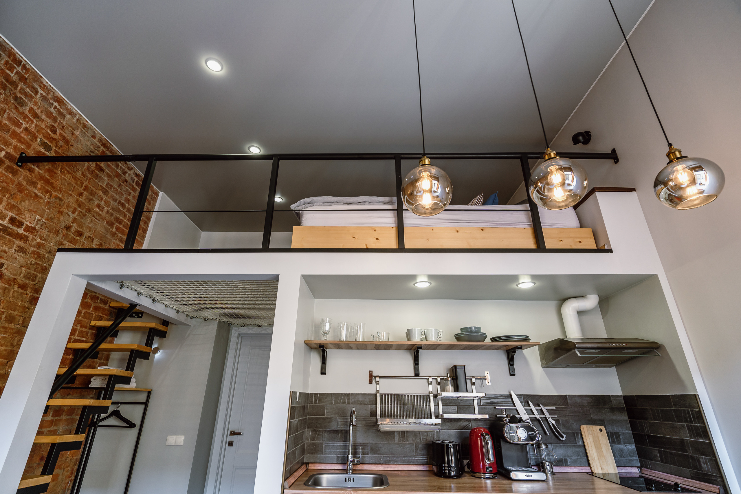 Студия на Марата, д. 4. Святослав Буньков | фотограф