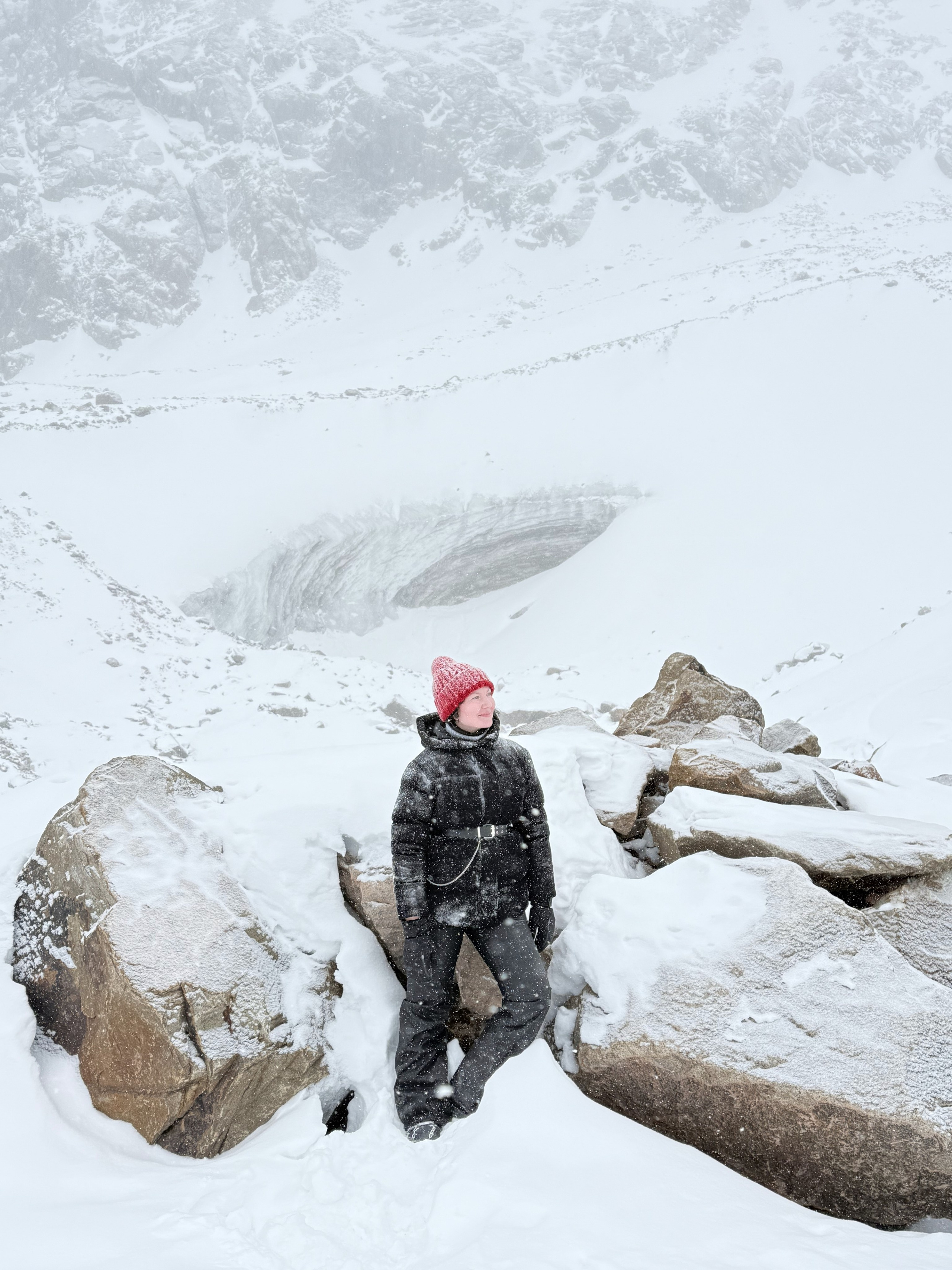 Экскурсия на Ледник Богдановича из Алматы — зимний треккинг