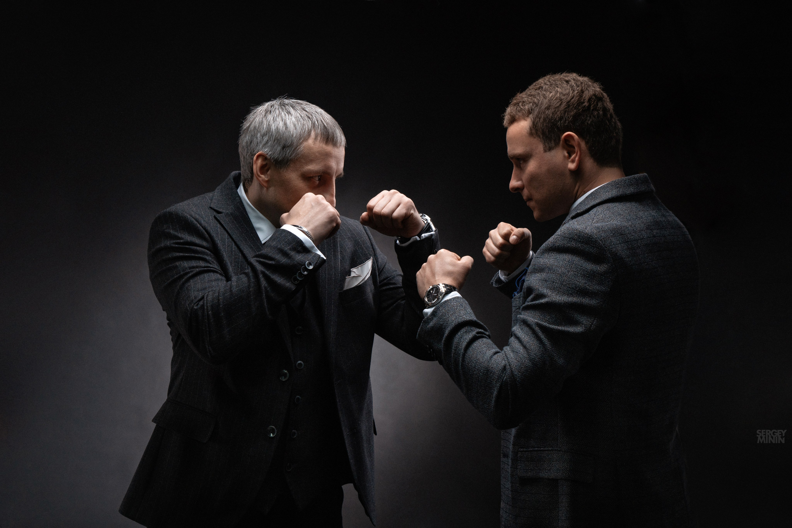 Студийный и Рекламный Фотограф в Екатеринбурге Сергей Минин