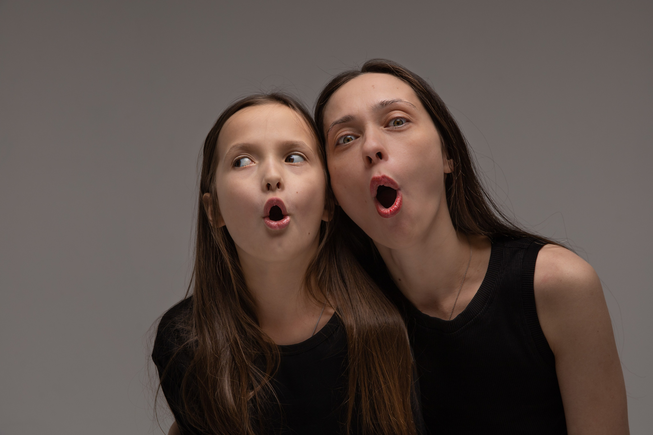 Фотосессия Мама и Дочь. Фотосессии в студии СПб Портретный фотограф — Юрий Торлопов