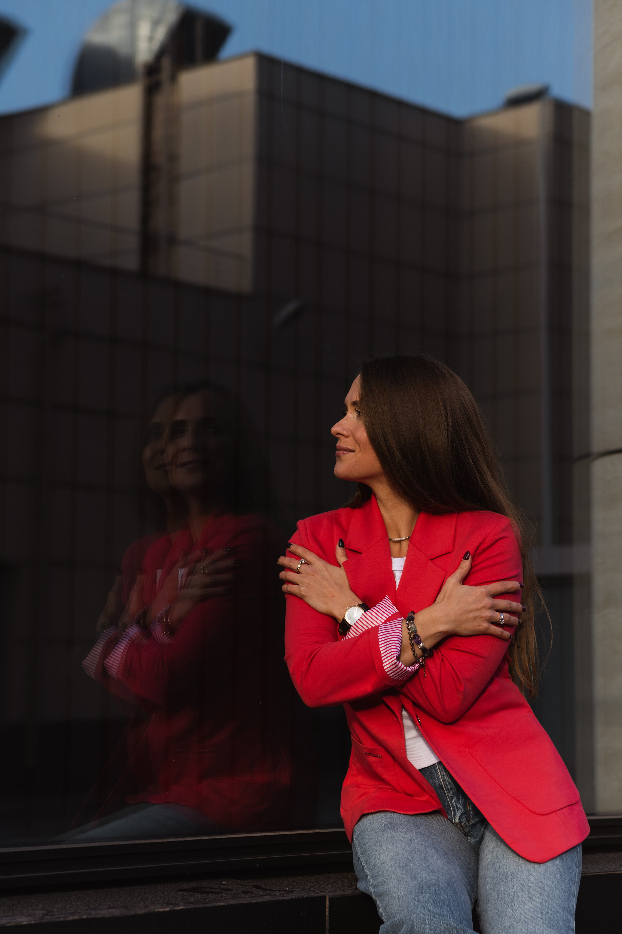 Уличная фотосессия в Невской Ратуше. Портретный и репортажный фотограф в Санкт-Петербурге | Валерия Кайряк