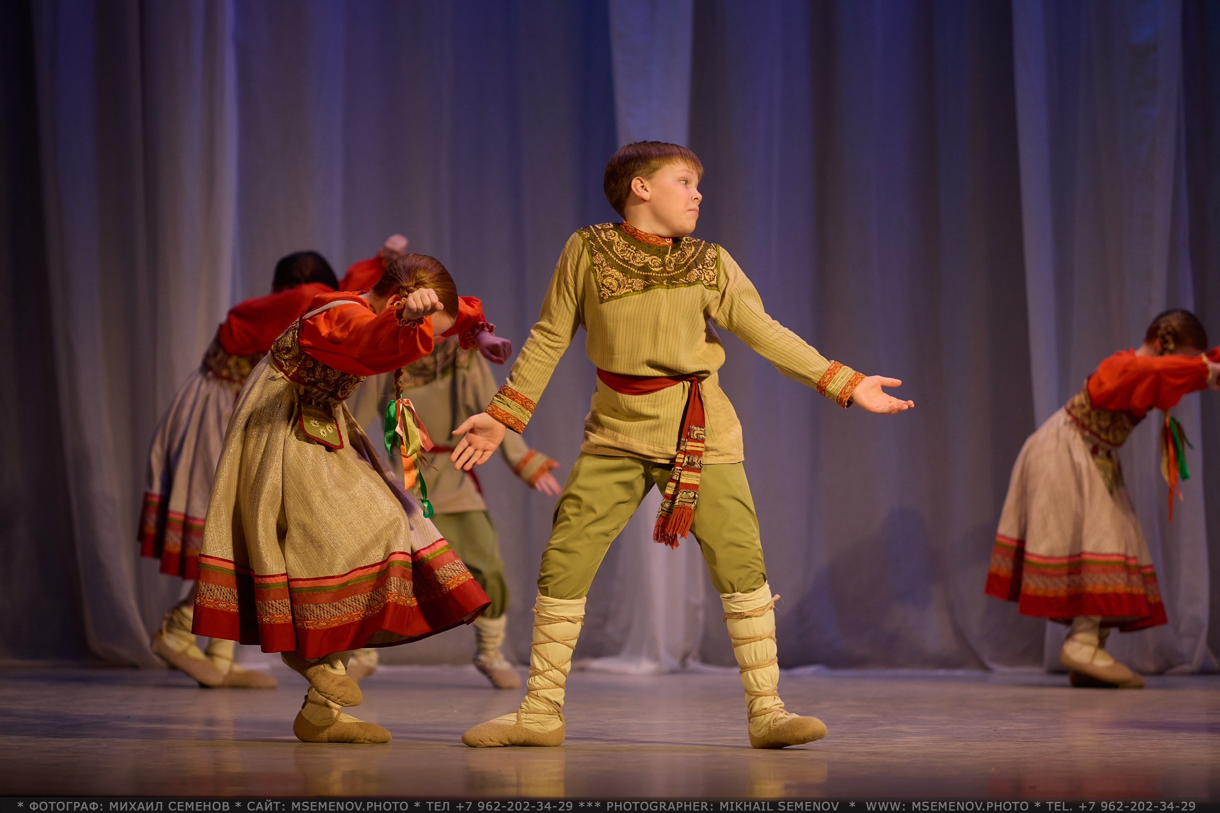 Фоторепортаж с Концерта «Волжанка» и «Задоринка»