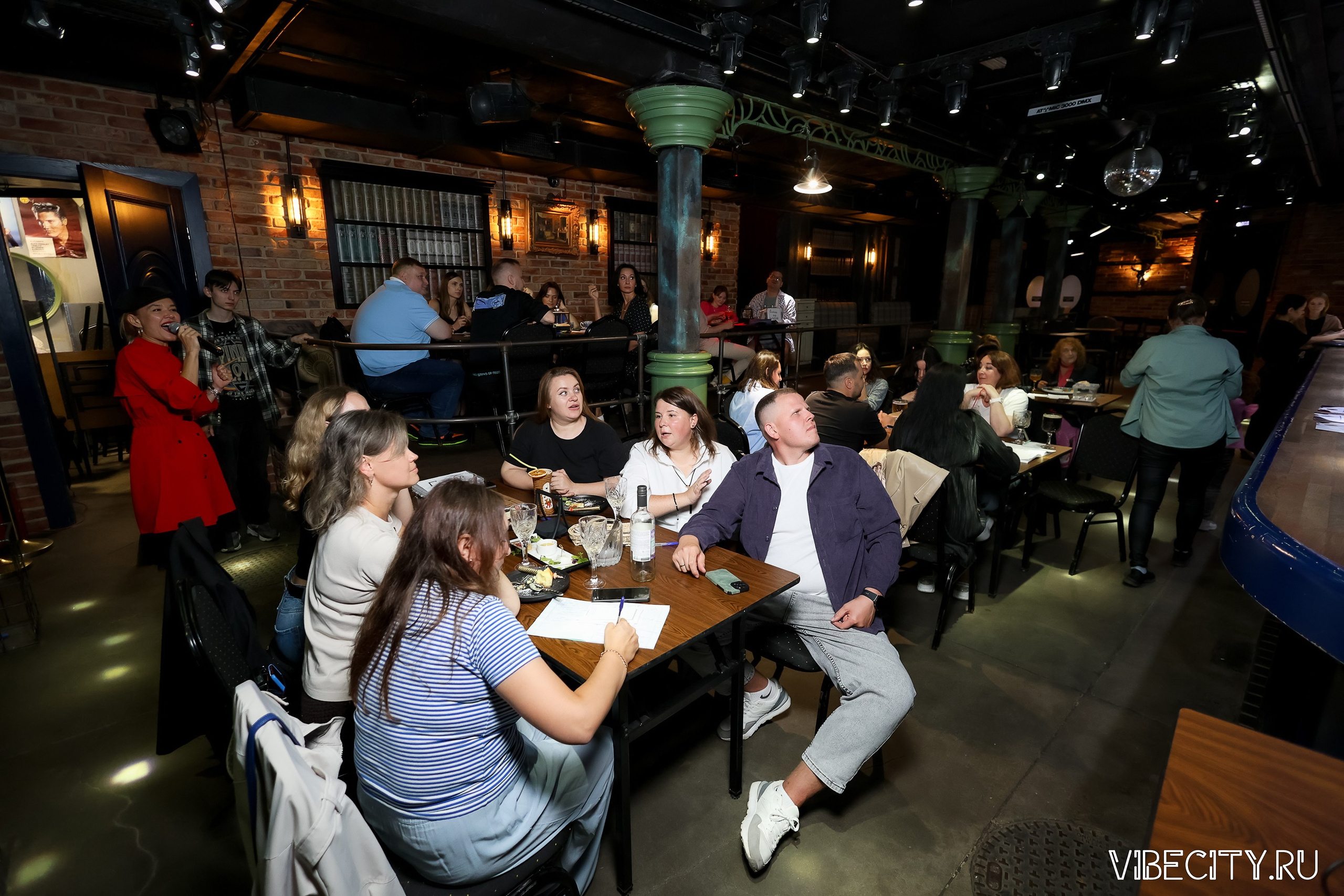 КВИЗ WHOIS. VIBECITY.RU Вайб Сити Ру Фоторепортажи Фотоотчеты Калининград