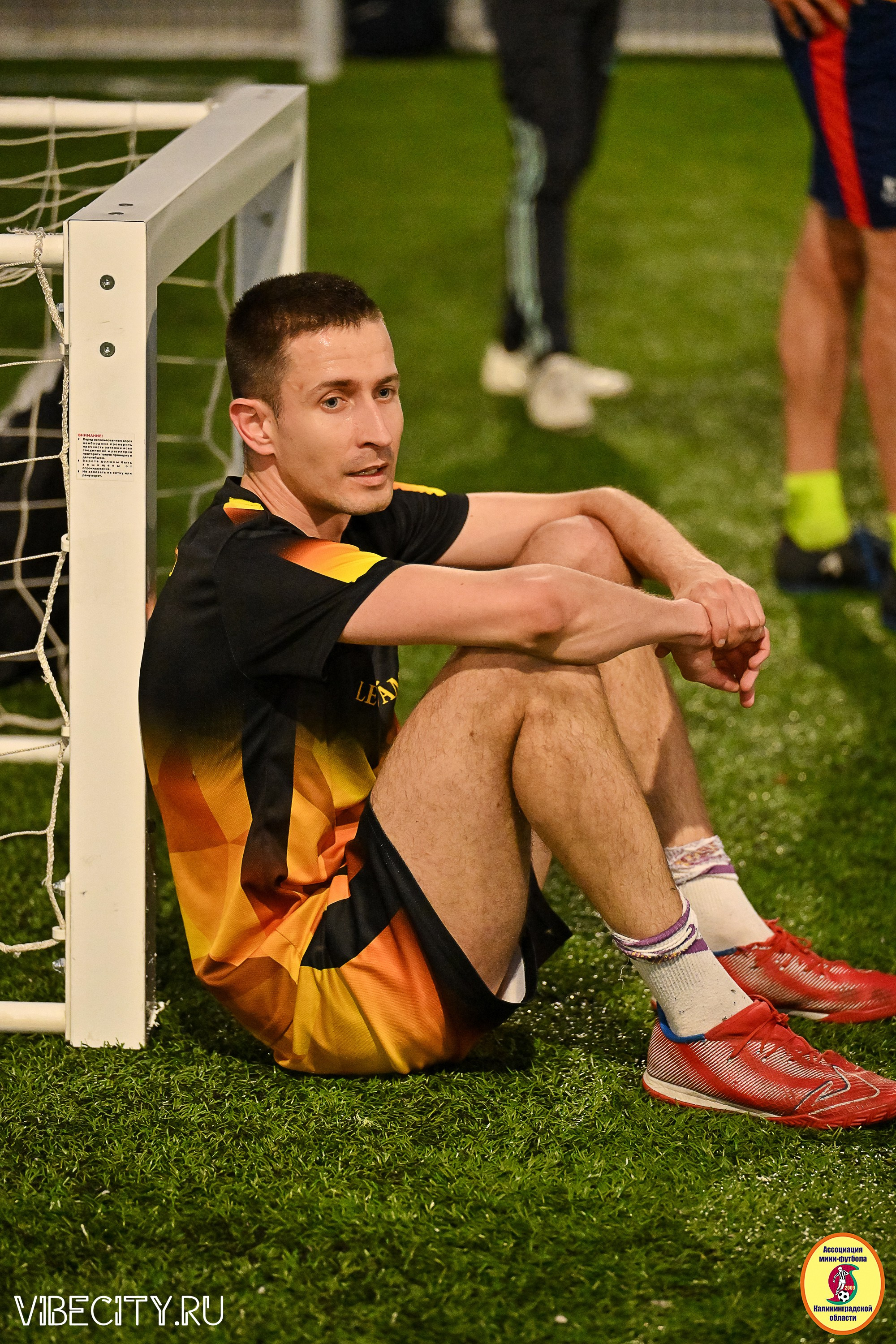 ИГРЫ МИНИ-ФУТБОЛЬНОЙ И КОРПОРАТИВНОЙ ЛИГИ. VIBECITY.RU Вайб Сити Ру Фоторепортажи Фотоотчеты Калининград