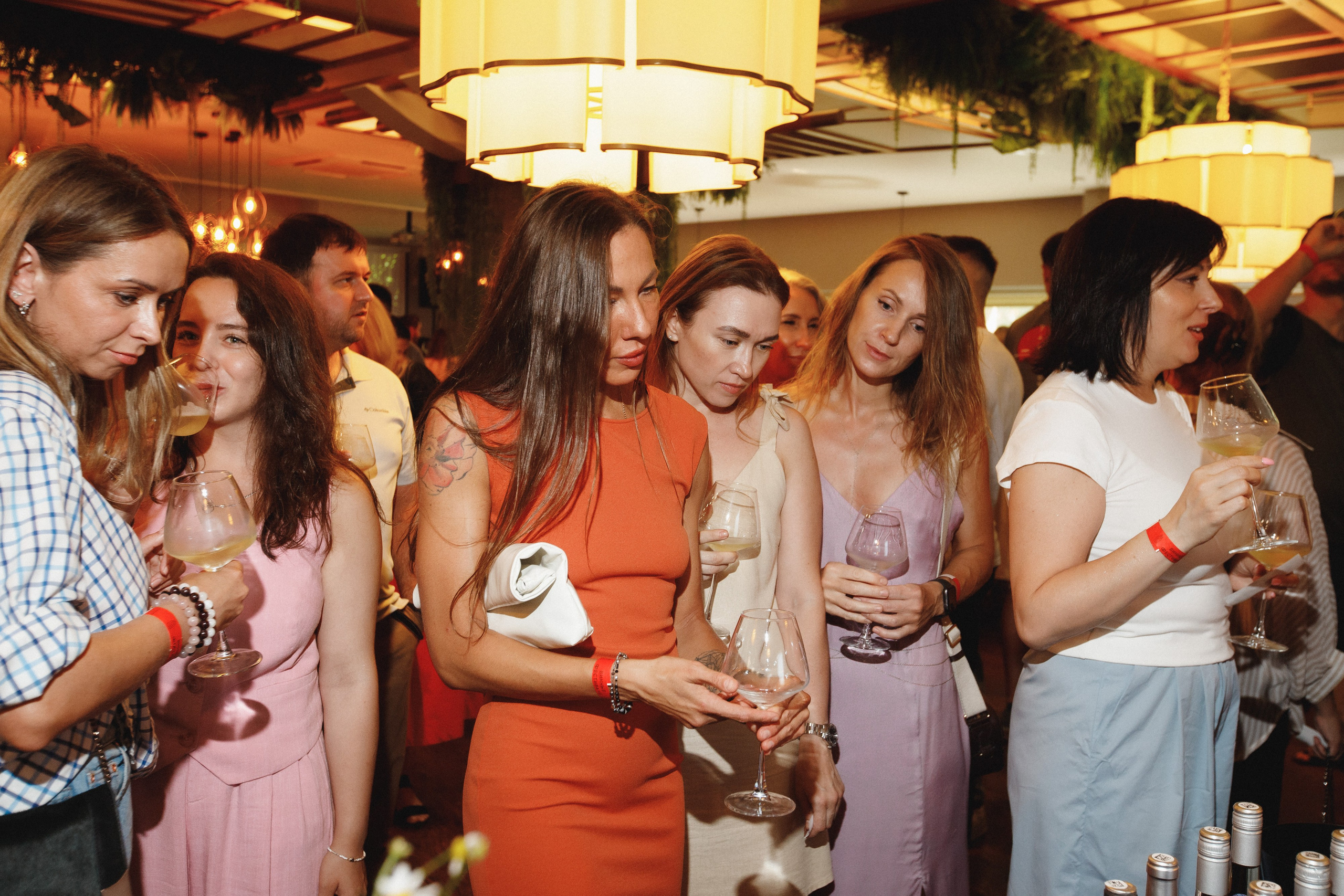 ФЕСТИВАЛЬ РОССИЙСКОГО ВИНА. СВОИ. ФОТООТЧЕТЫ-СОБЫТИЯ-МЕСТА