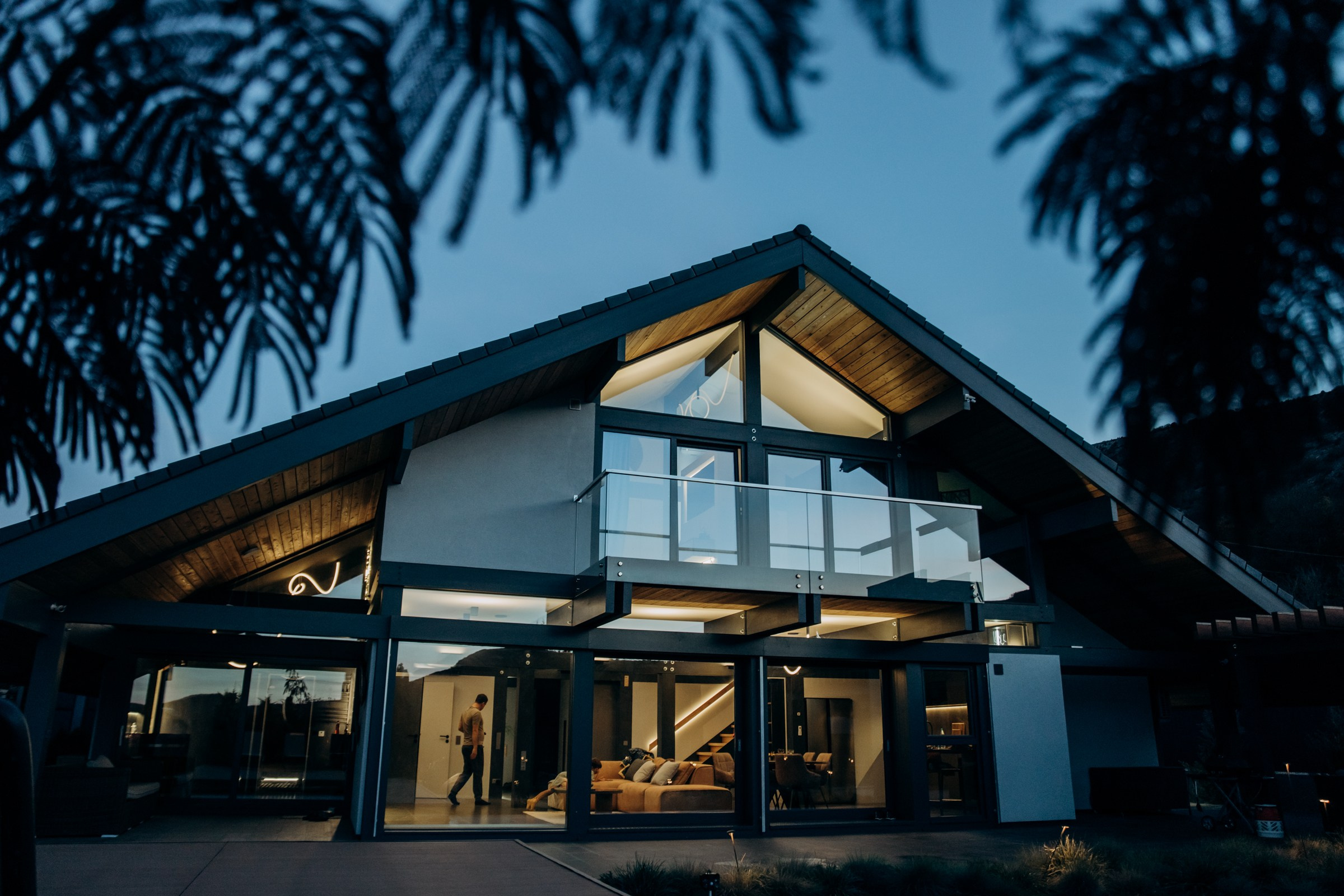 Съёмка для компании INTEQ HAUS из Москвы. Фотограф в Крыму — Федор зайцев. Свадебная, семейная и портретная съёмка. Фотографии для контента, для бизнеса. Корпоративная съёмка