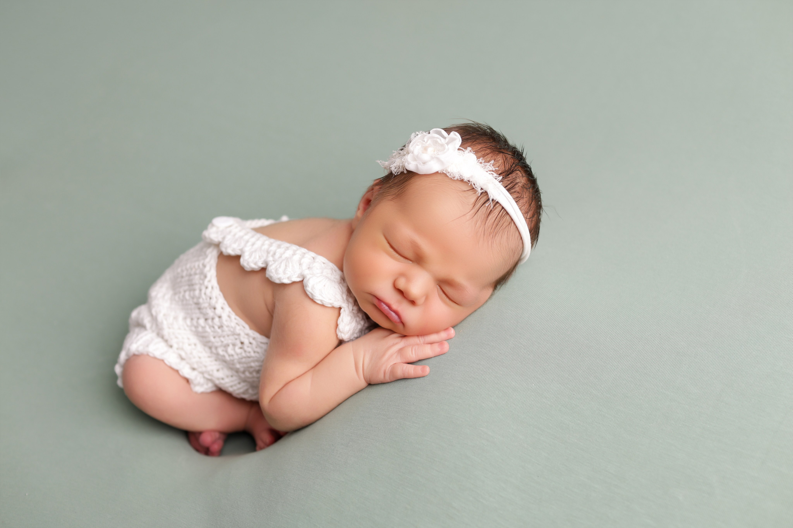 Новорожденные. Нина Зеленева фотограф новорожденных