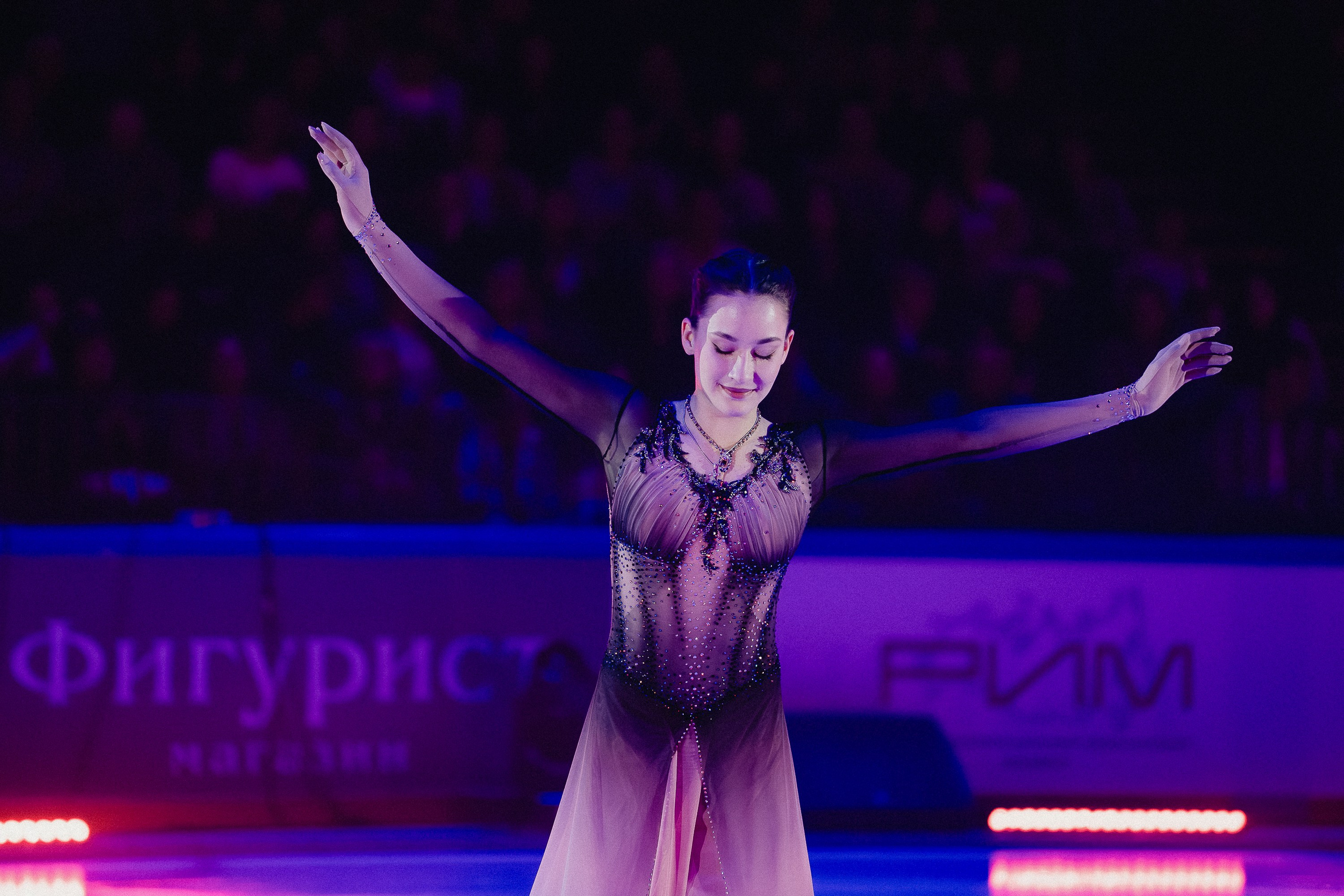 Шоу Этери Тутберидзе в Новосибирске. Воробьева Ксения — Спортивный и танцевальный фотограф Новосибирск