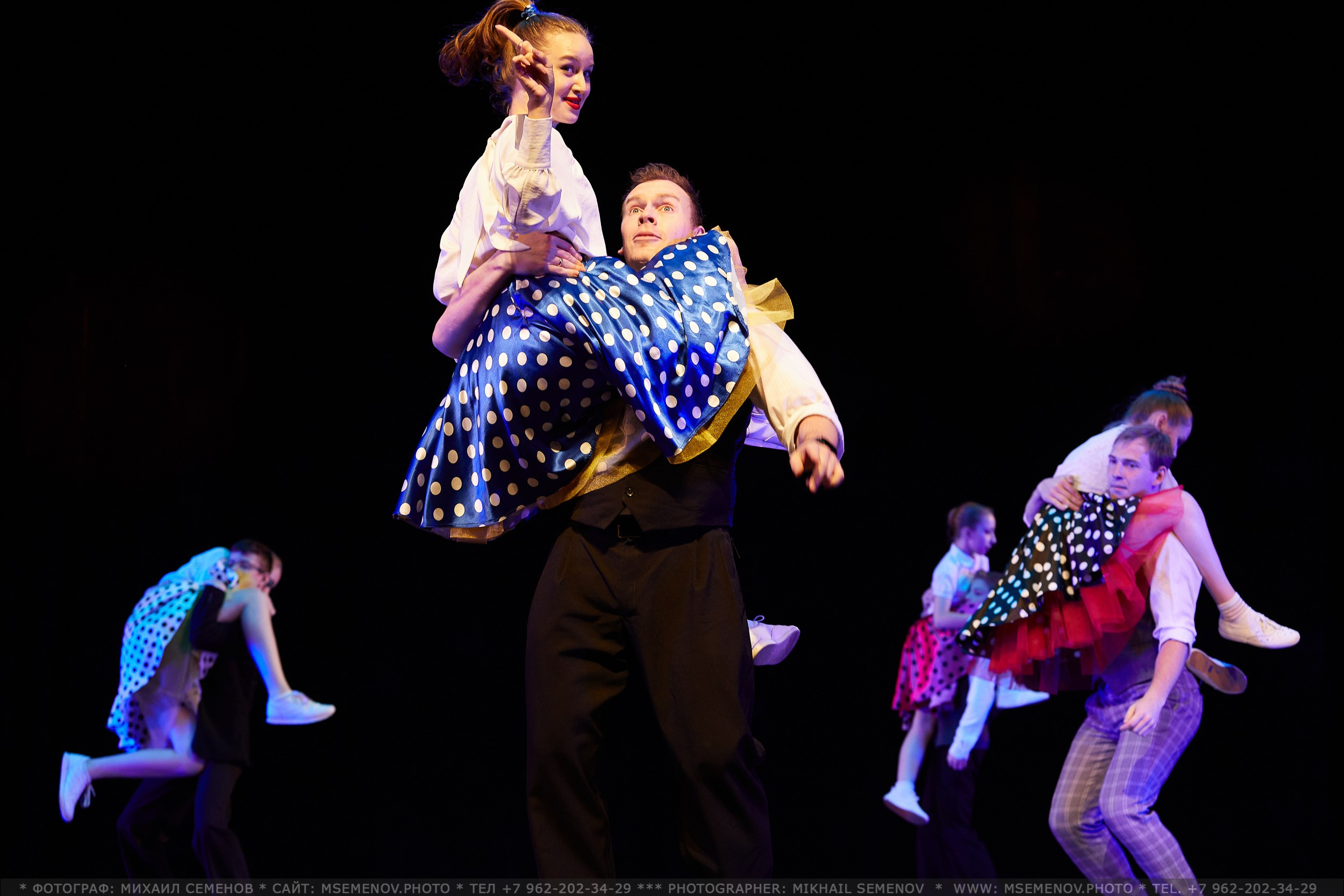 АНОНС фоторепортажа «Танцуй вопреки…» Танцевальный клуб «Априори». Фотограф, фотопроекты Михаила Семенова в Ярославле. Фотошкола