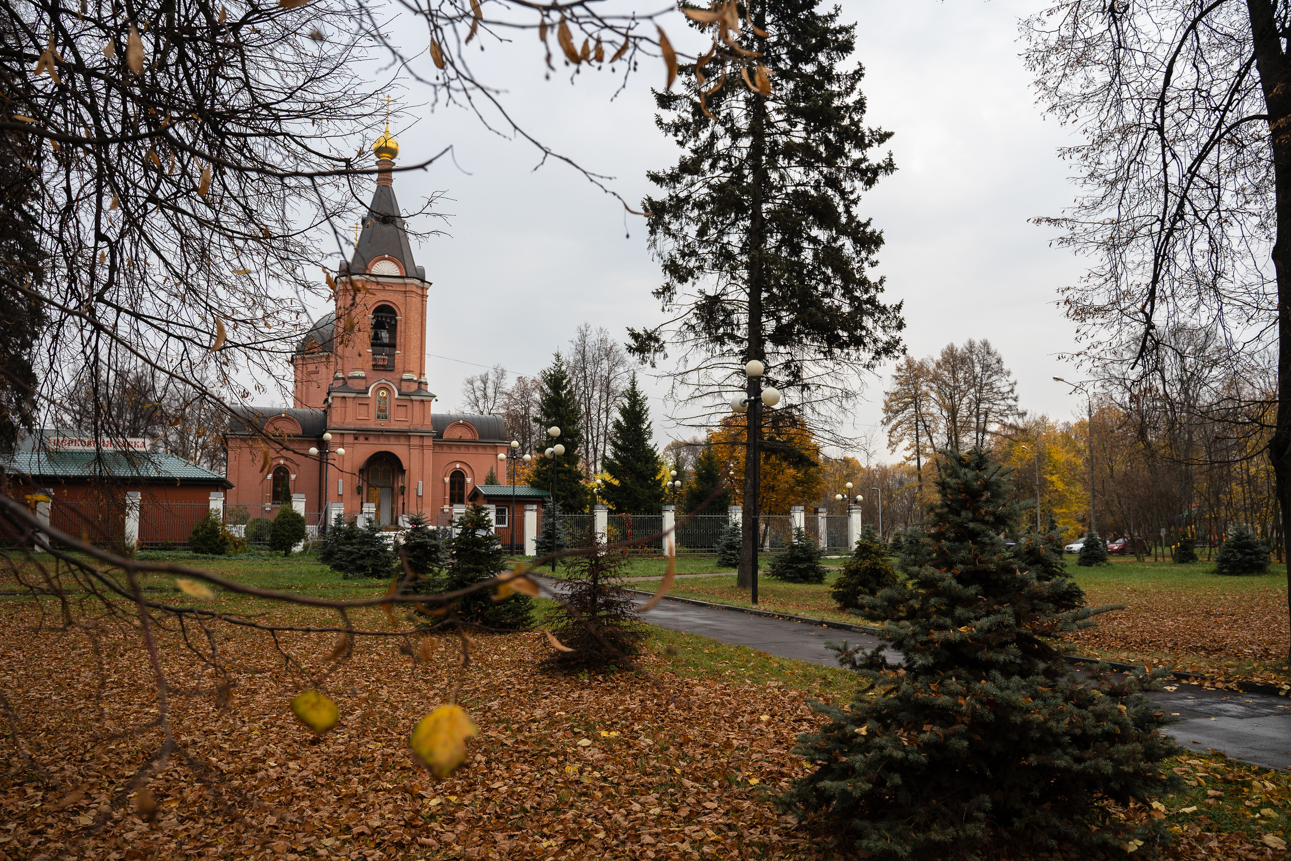Фотограф на крещение в Храме Великомученика Димитрия Солунского