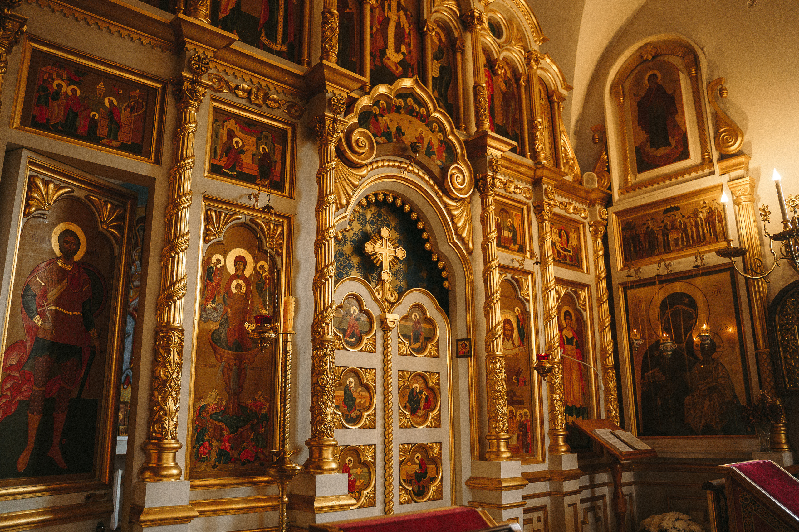 Фотограф на крещение в Храме Великомученика Димитрия Солунского