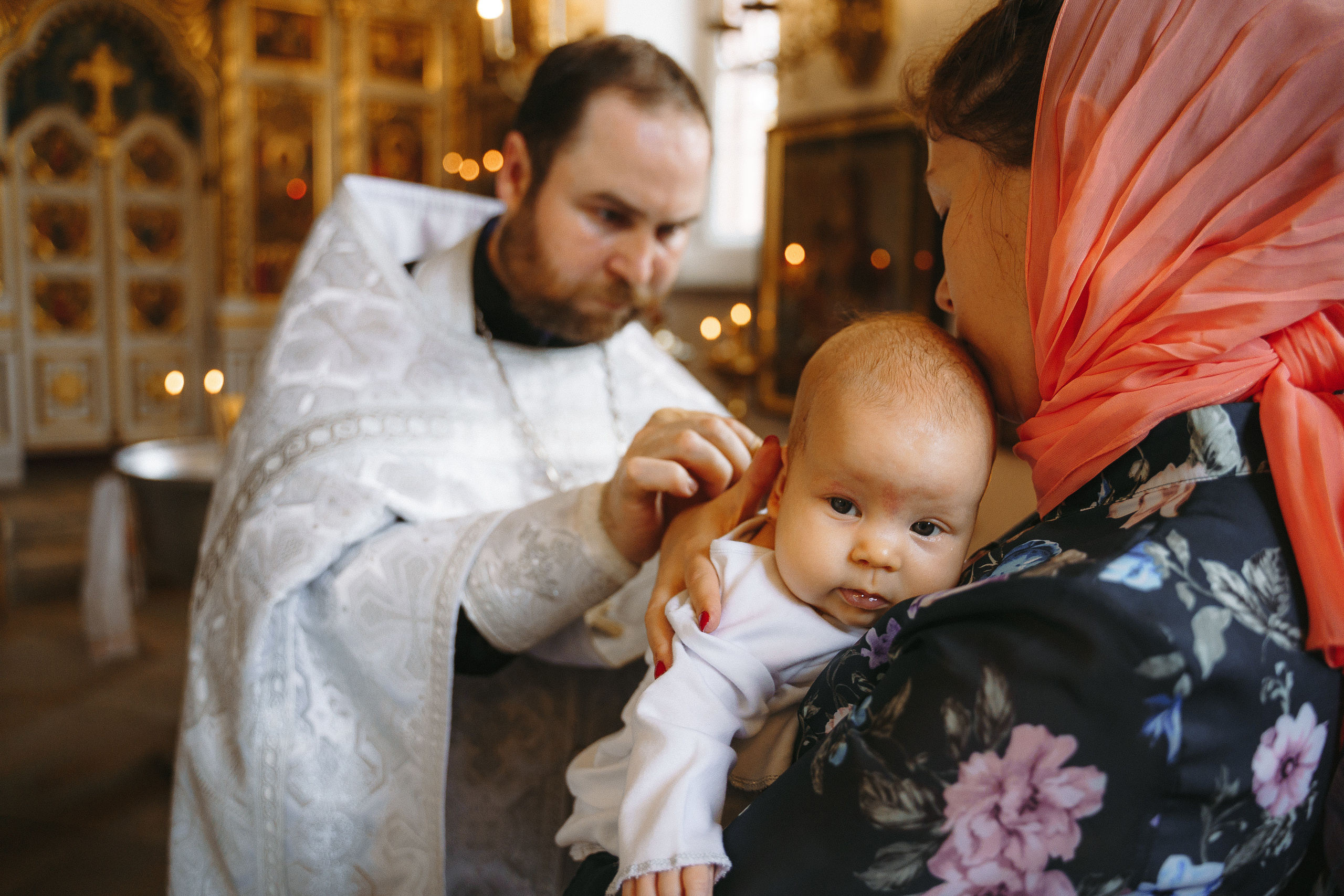 Фотограф на крещение в Храме Великомученика Димитрия Солунского