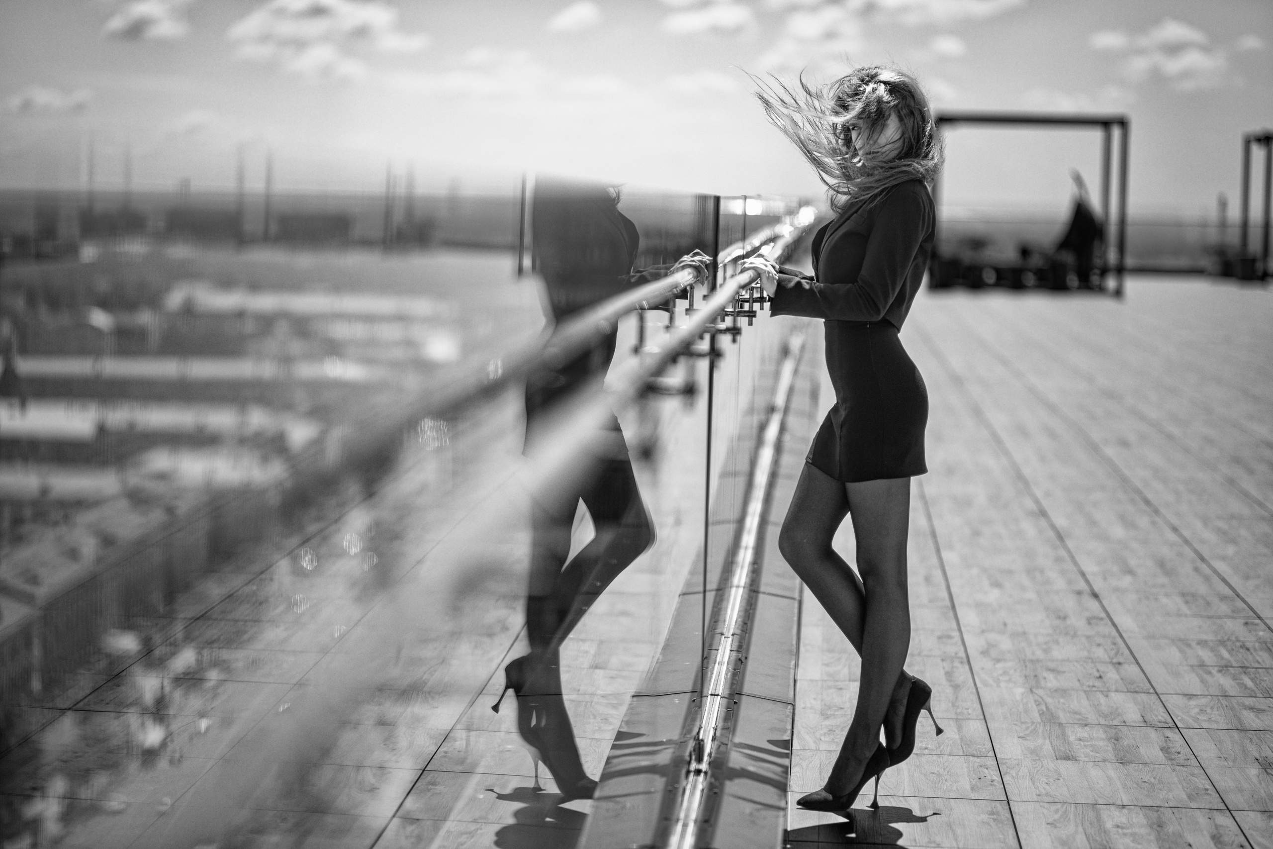 Съемка на крыше ГЧ и в парке с Полиной в формате для «себя». Дмитрий Шульгин, портретный фотограф в Воронеже