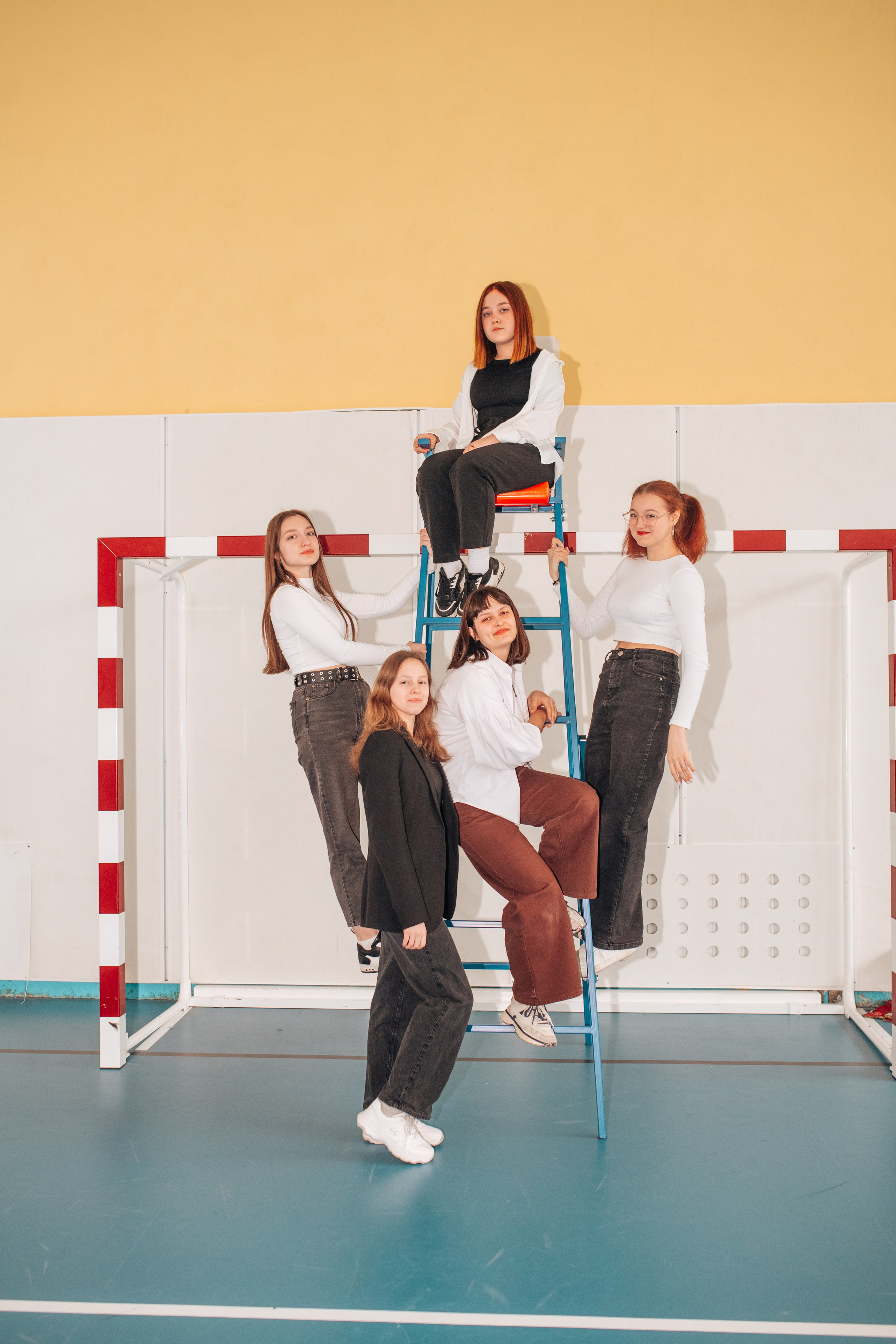 Выпускные альбомы. Фотограф Алла Елисеева